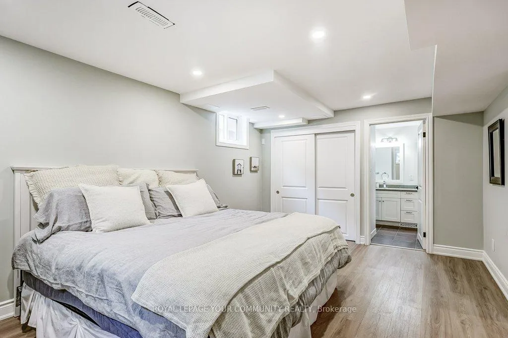 Photo 35 of 41 Brightbay Crescent, Markham, Grandview — HOMEH