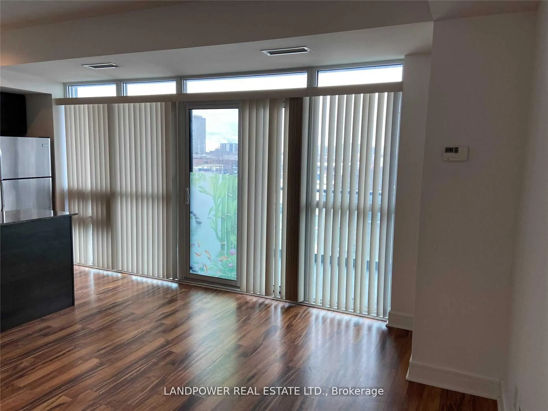 Photo 10 of Unit 408, 35 Brian Peck Crescent, Toronto, Thorncliffe Park — HOMEH
