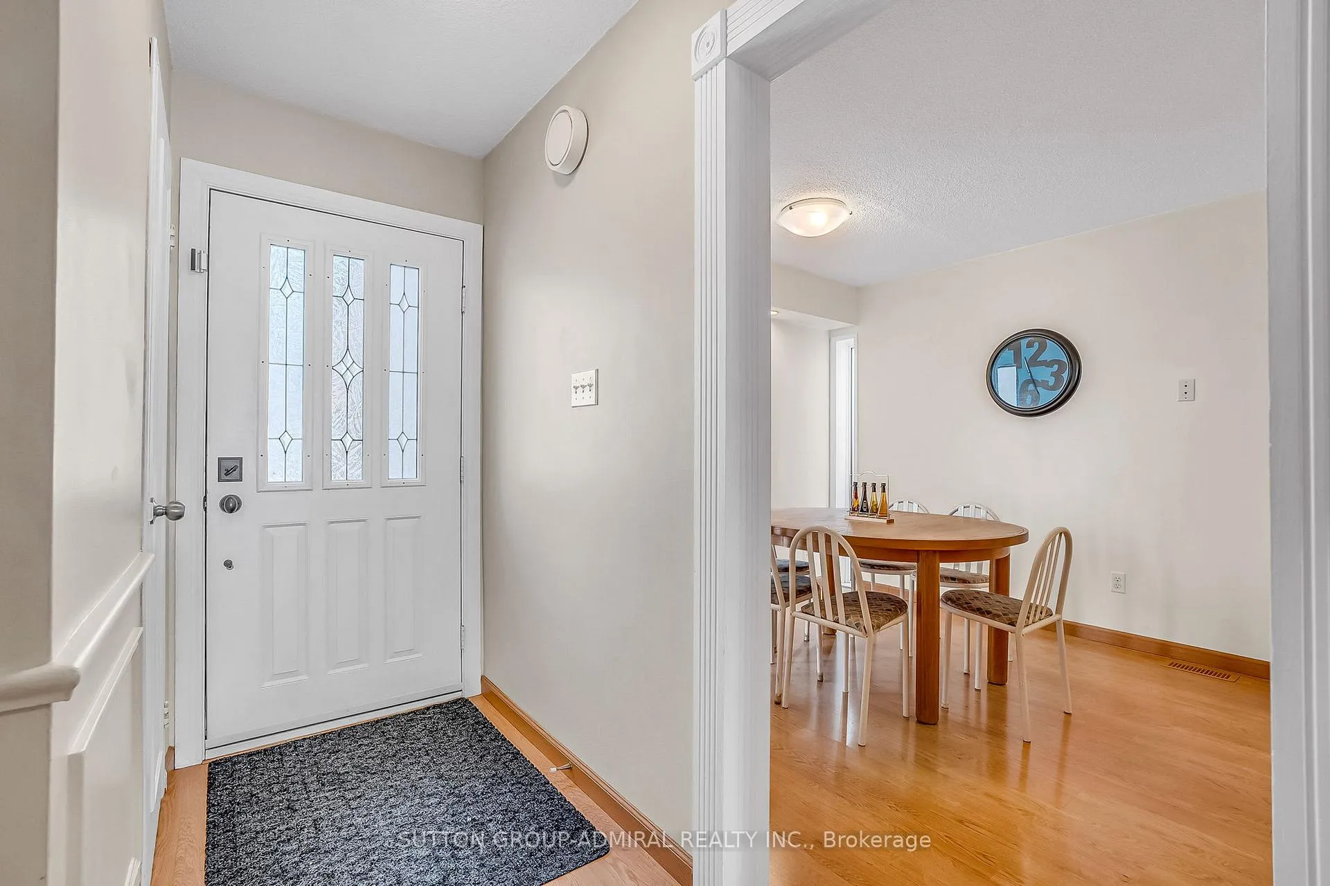 Photo 5 of 139 Tamarack Drive, Markham, Aileen-Willowbrook — HOMEH