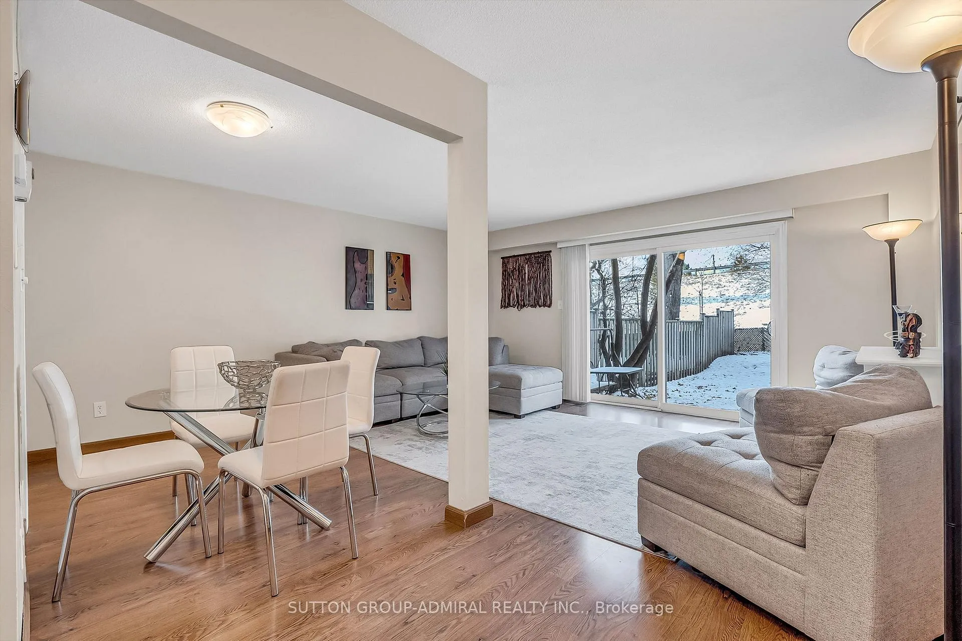 Photo 9 of 139 Tamarack Drive, Markham, Aileen-Willowbrook — HOMEH