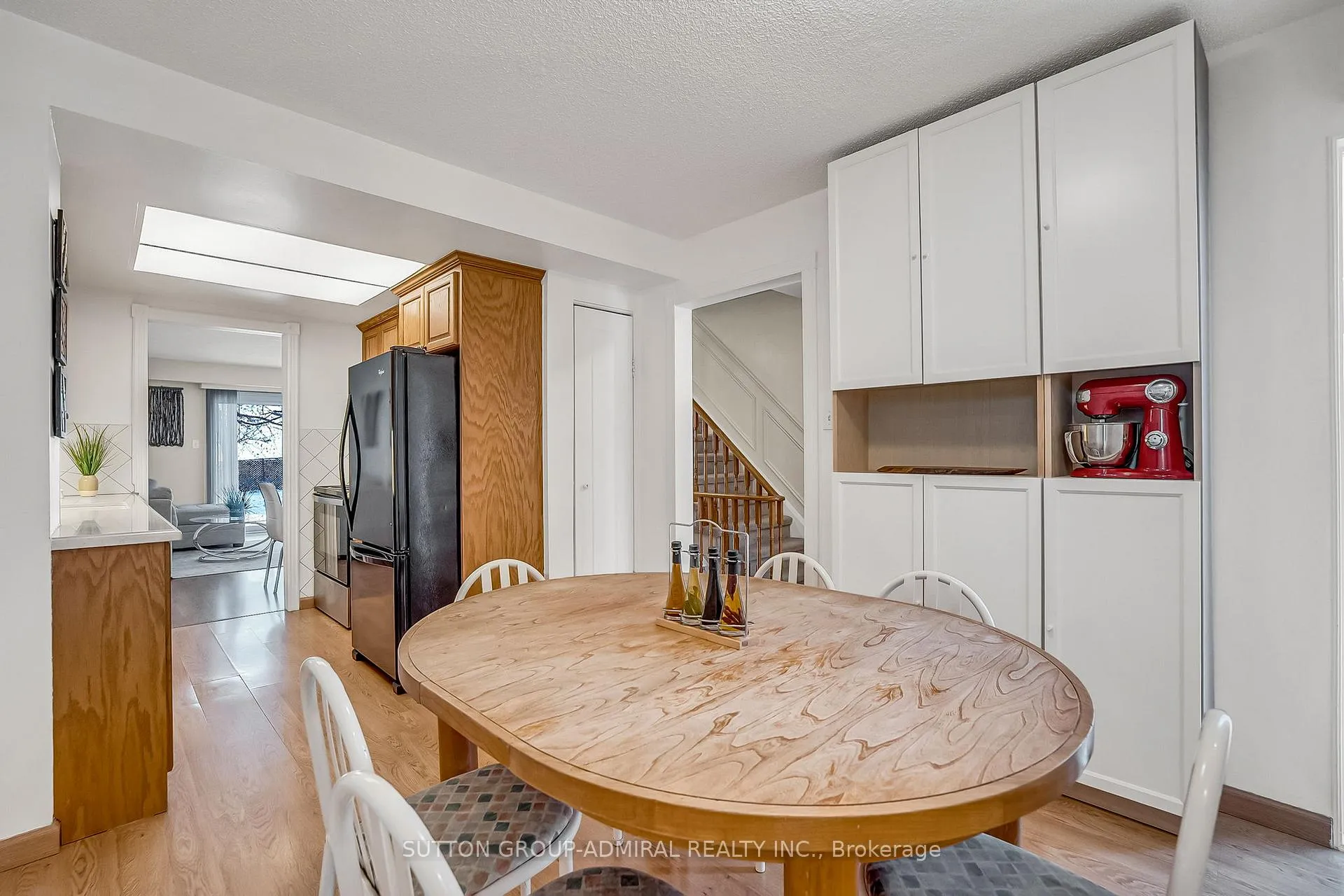 Photo 15 of 139 Tamarack Drive, Markham, Aileen-Willowbrook — HOMEH
