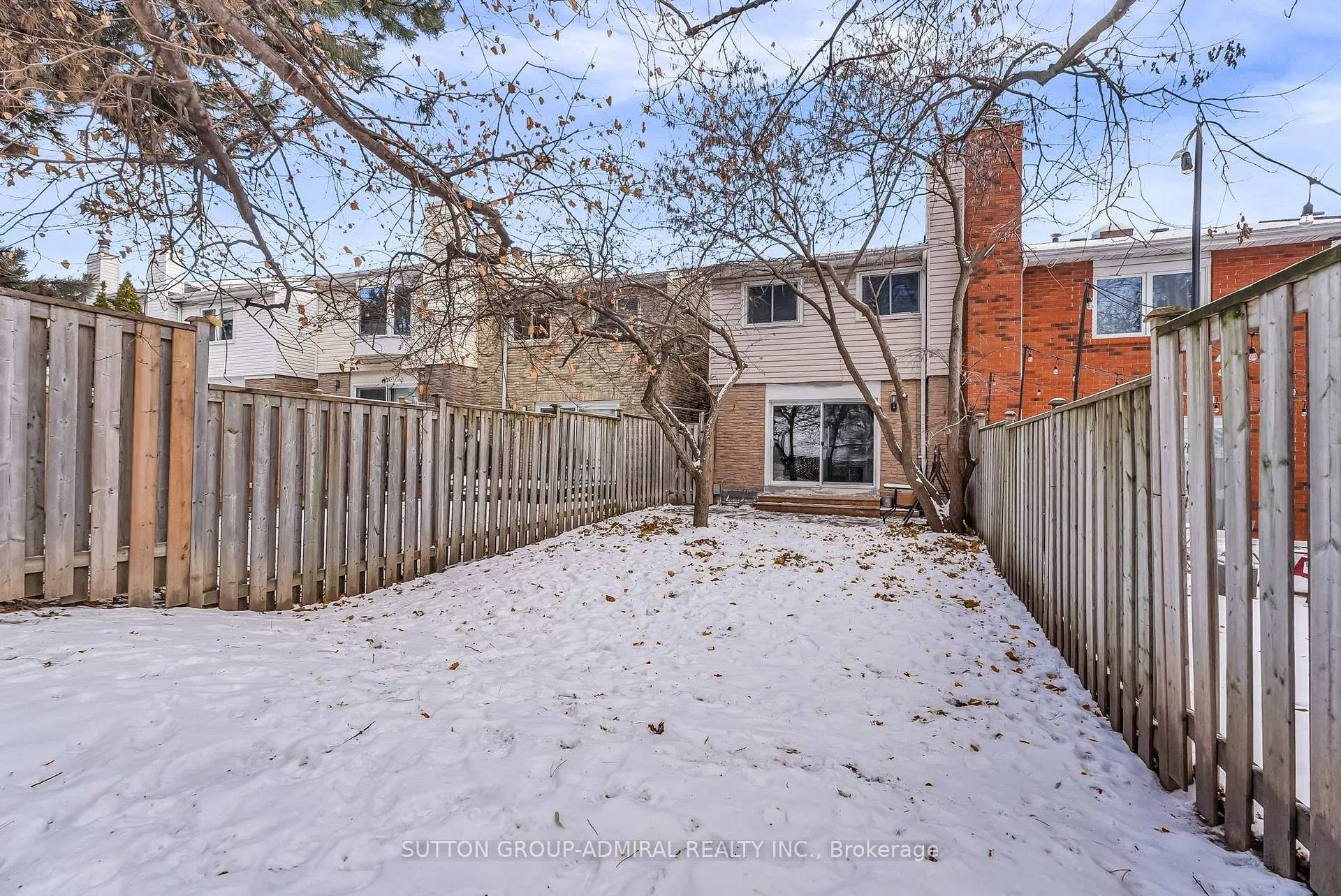 Photo 32 of 139 Tamarack Drive, Markham, Aileen-Willowbrook — HOMEH