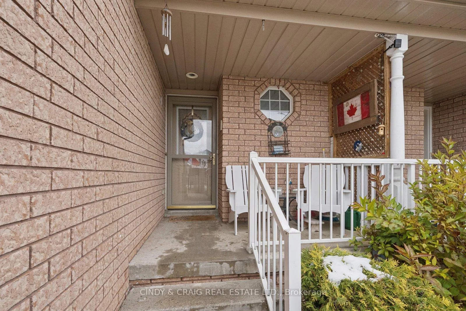Photo 2 of 134 Richfield Square, Clarington, Courtice — HOMEH