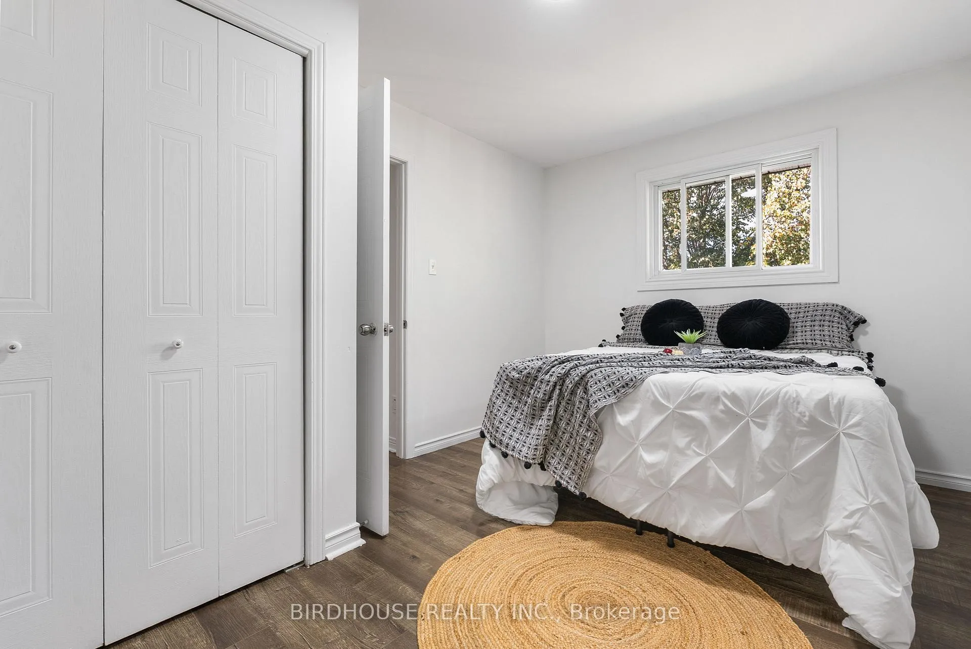 Photo 17 of 441 Crystal Drive, Peterborough, Ashburnham Ward 4 — HOMEH