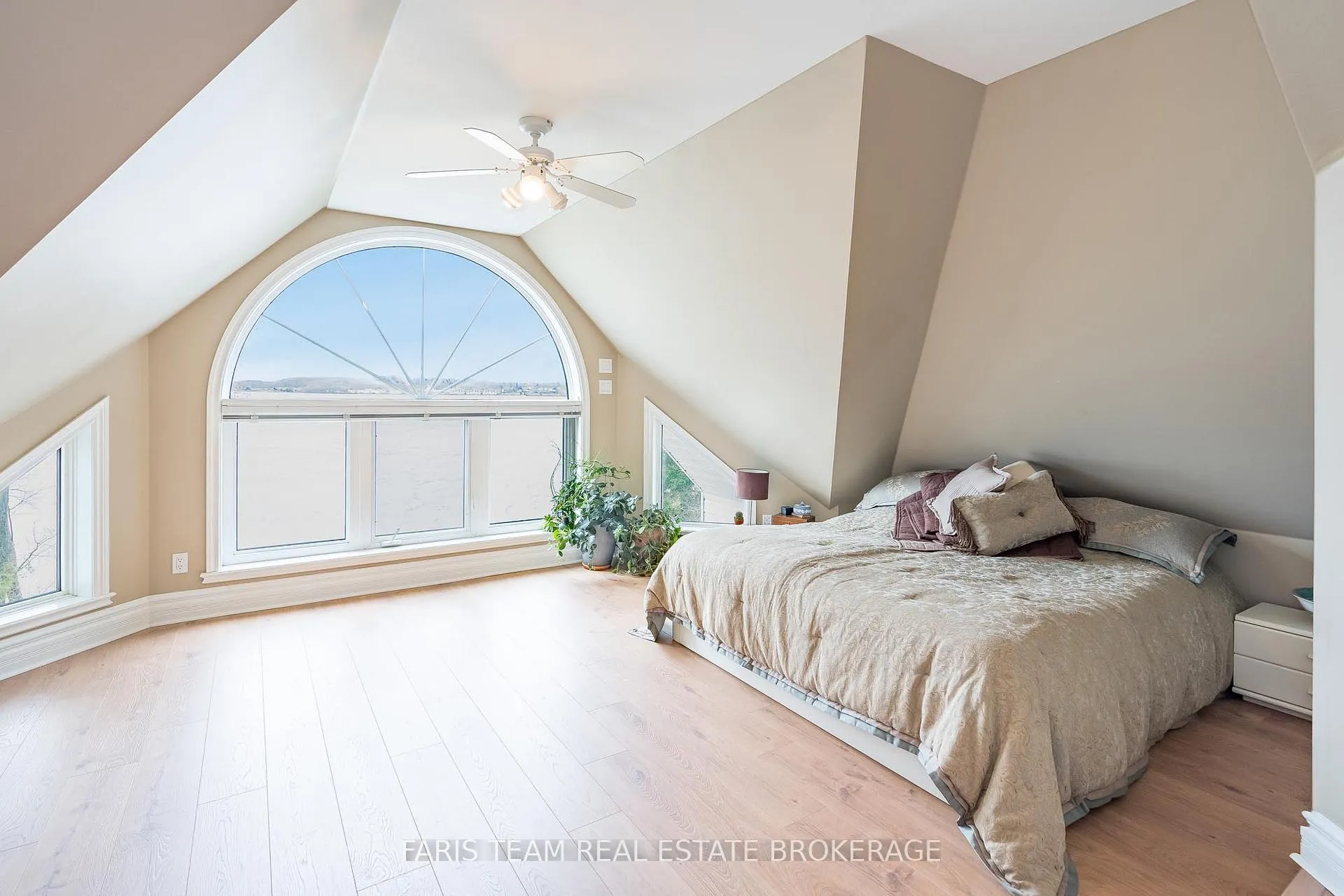 Photo 13 of 281 Puddicombe Road, Midland — HOMEH
