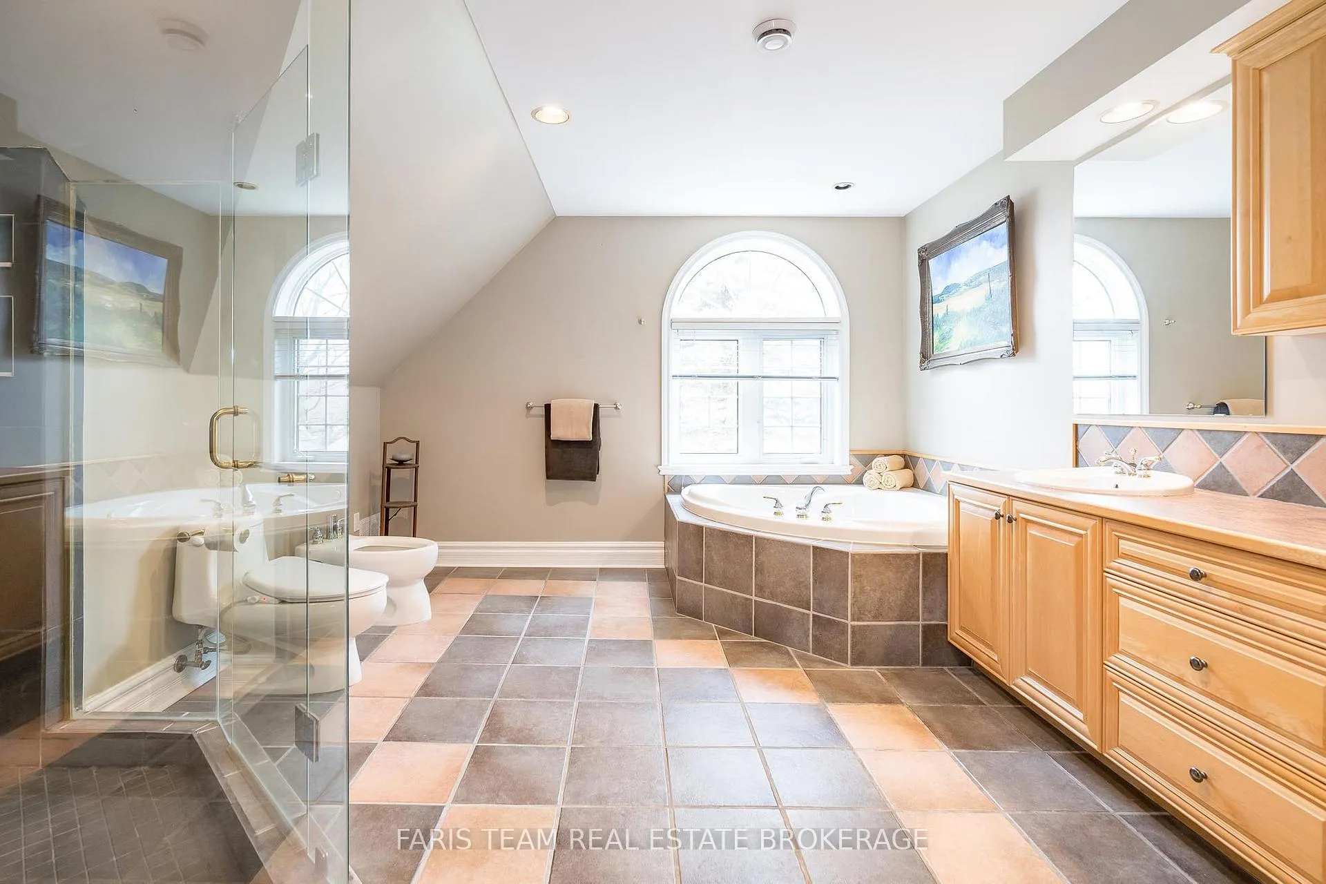 Photo 14 of 281 Puddicombe Road, Midland — HOMEH