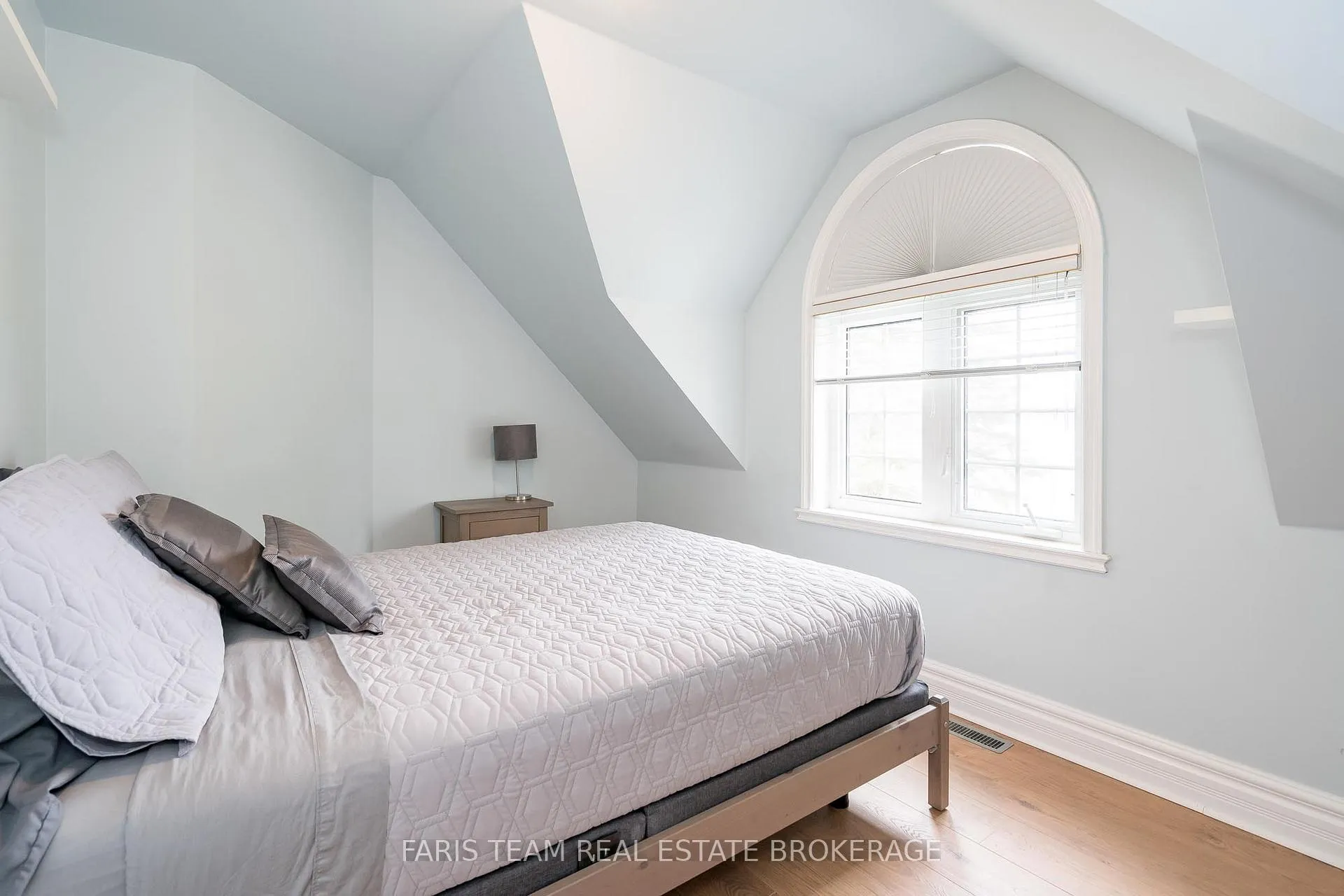Photo 16 of 281 Puddicombe Road, Midland — HOMEH