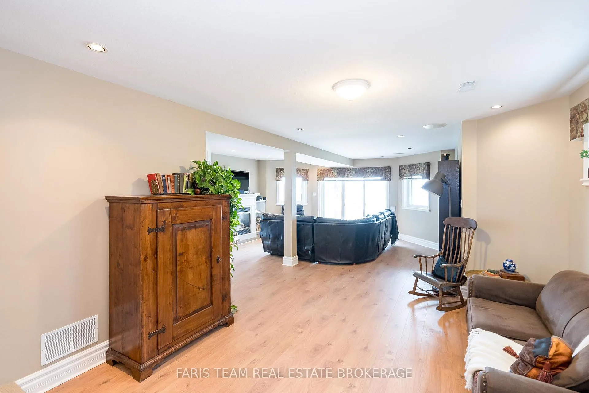 Photo 19 of 281 Puddicombe Road, Midland — HOMEH