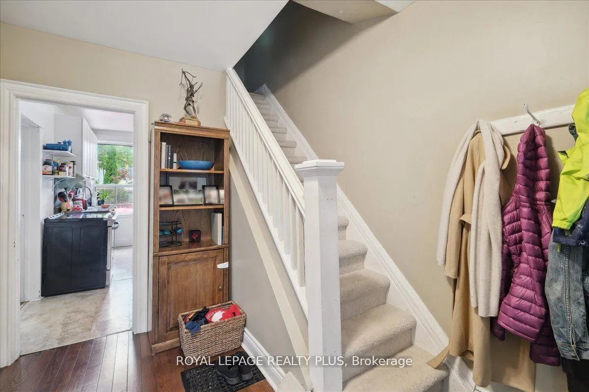Photo 4 of 350 Albany Avenue, Toronto, Casa Loma — HOMEH