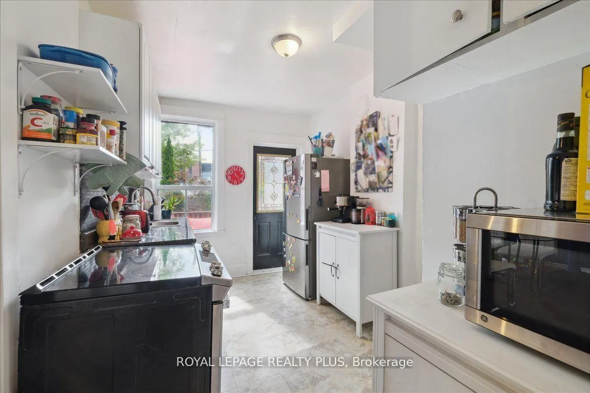 Photo 12 of 350 Albany Avenue, Toronto, Casa Loma — HOMEH