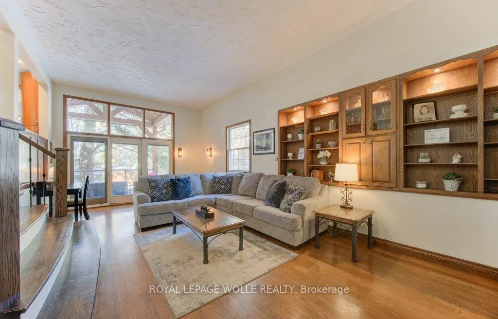 Photo 21 of 67 Inwood Crescent, Kitchener — HOMEH