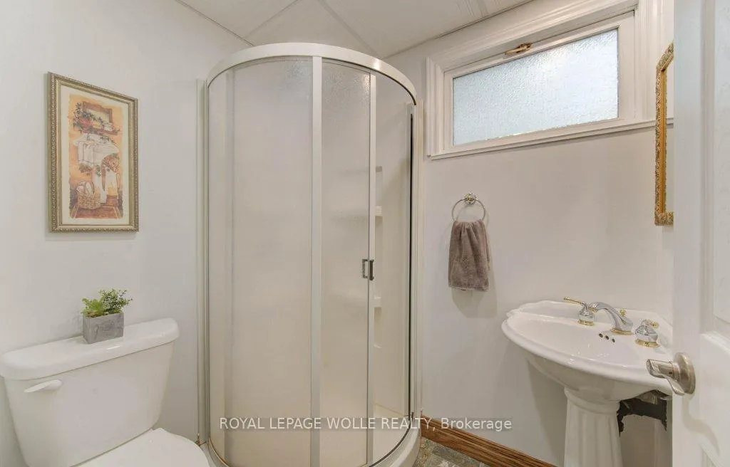 Photo 27 of 67 Inwood Crescent, Kitchener — HOMEH