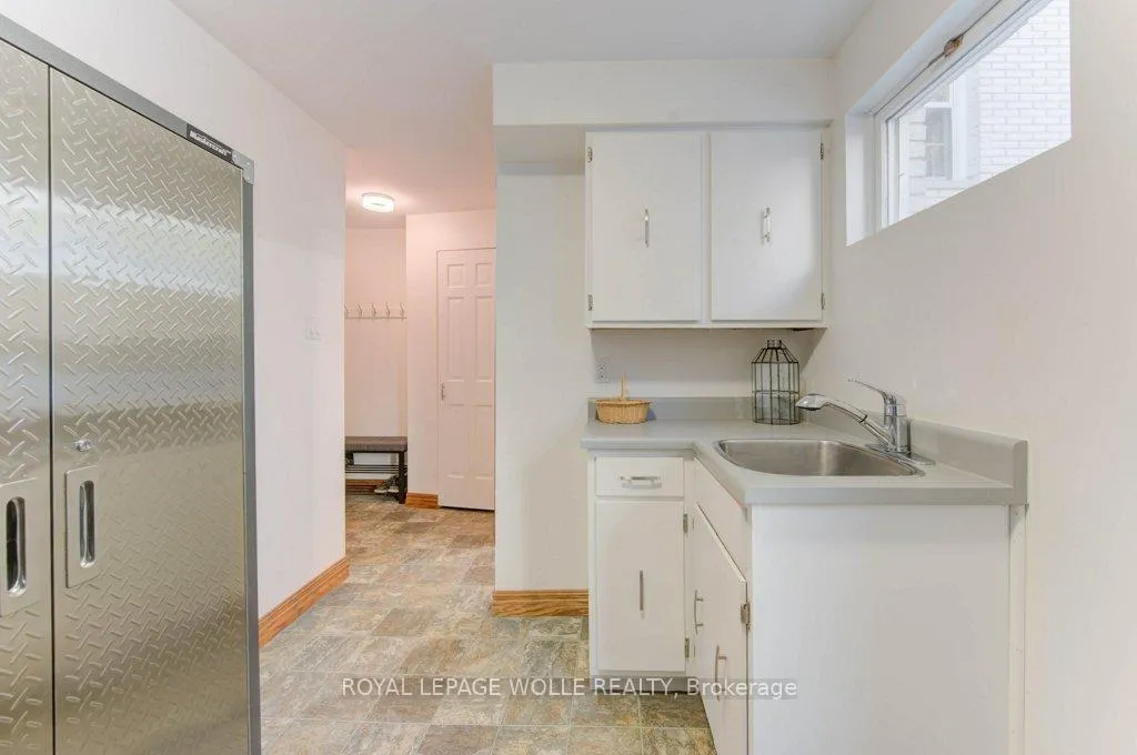 Photo 29 of 67 Inwood Crescent, Kitchener — HOMEH