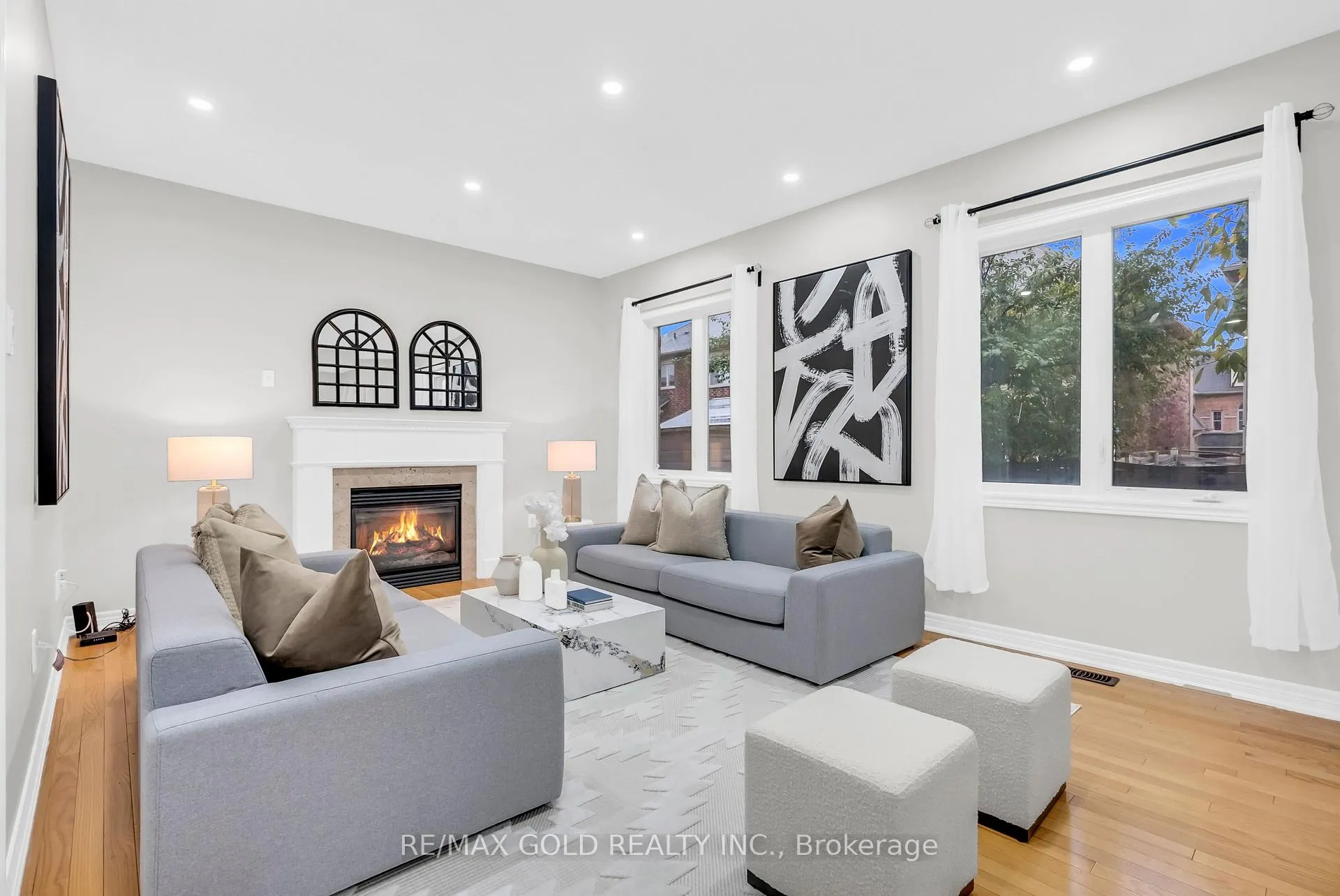 Photo 12 of 262 Swindale Drive, Milton, Scott — HOMEH