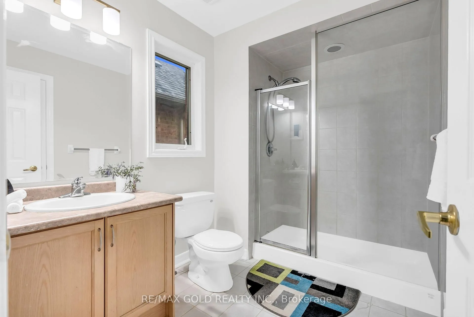 Photo 35 of 262 Swindale Drive, Milton, Scott — HOMEH