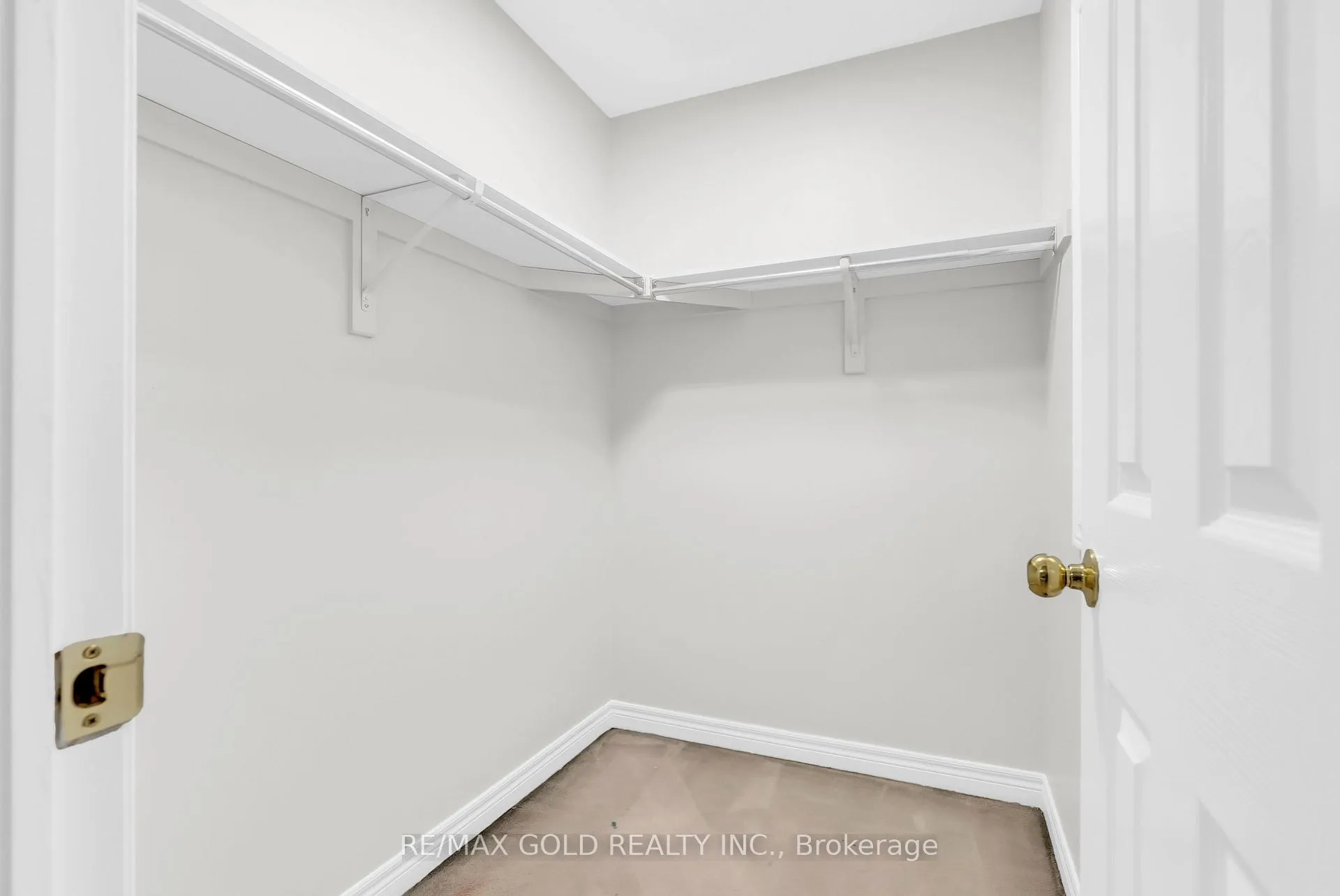 Photo 41 of 262 Swindale Drive, Milton, Scott — HOMEH
