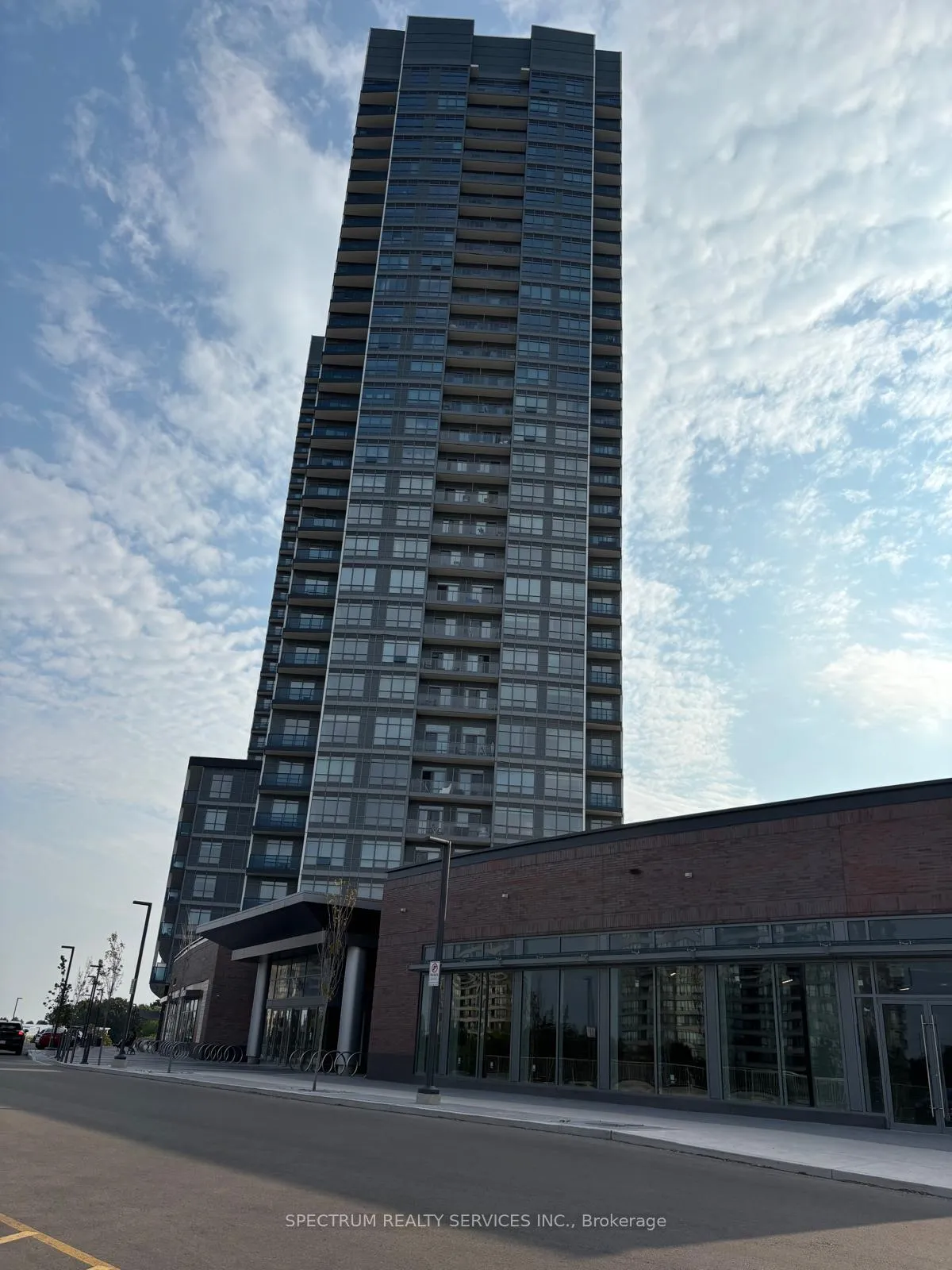 Photo 1 of Unit 3306, 30 Upper Mall Way, Vaughan, Brownridge — HOMEH