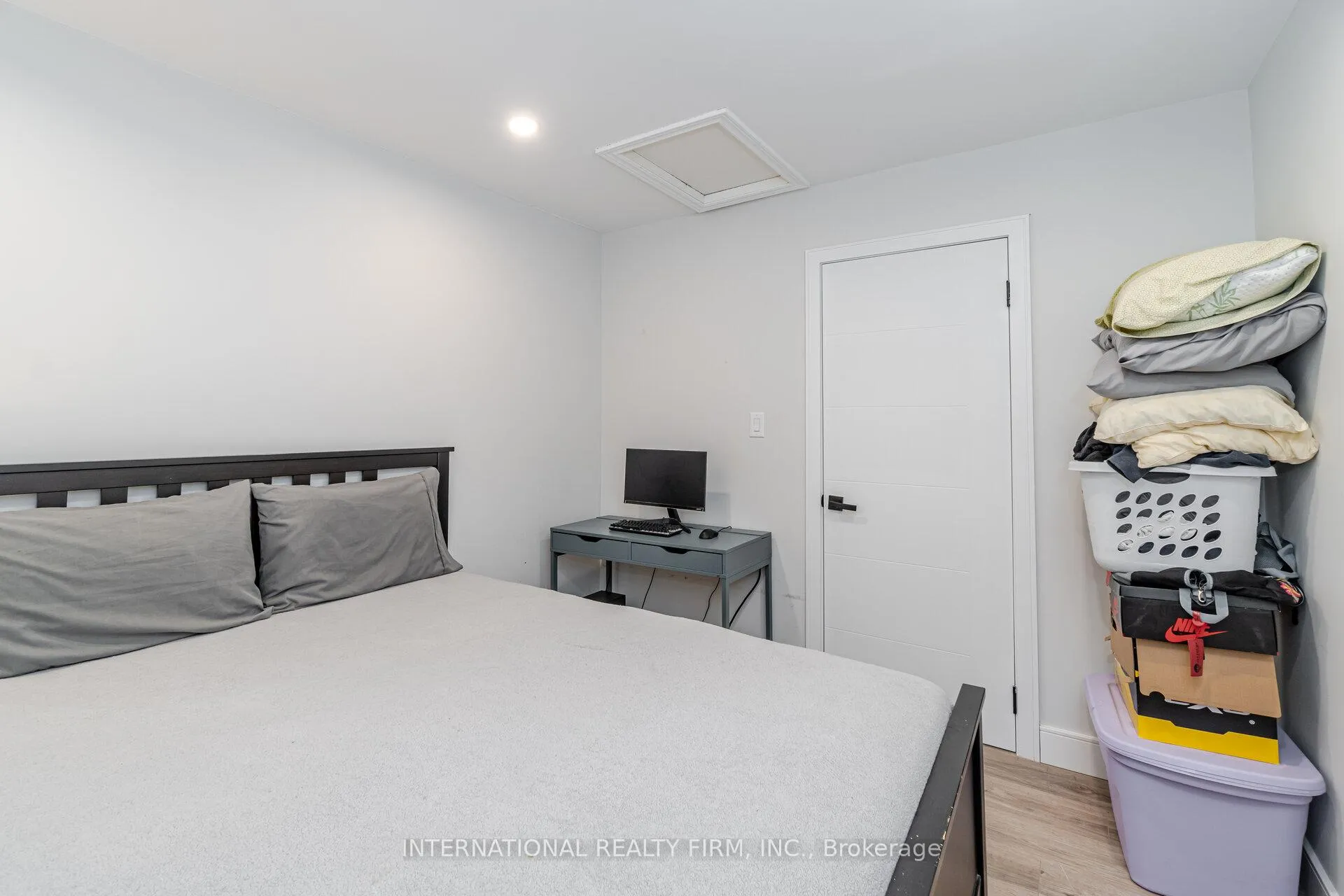 Photo 29 of 67 Rosanna Crescent, Vaughan, Maple — HOMEH