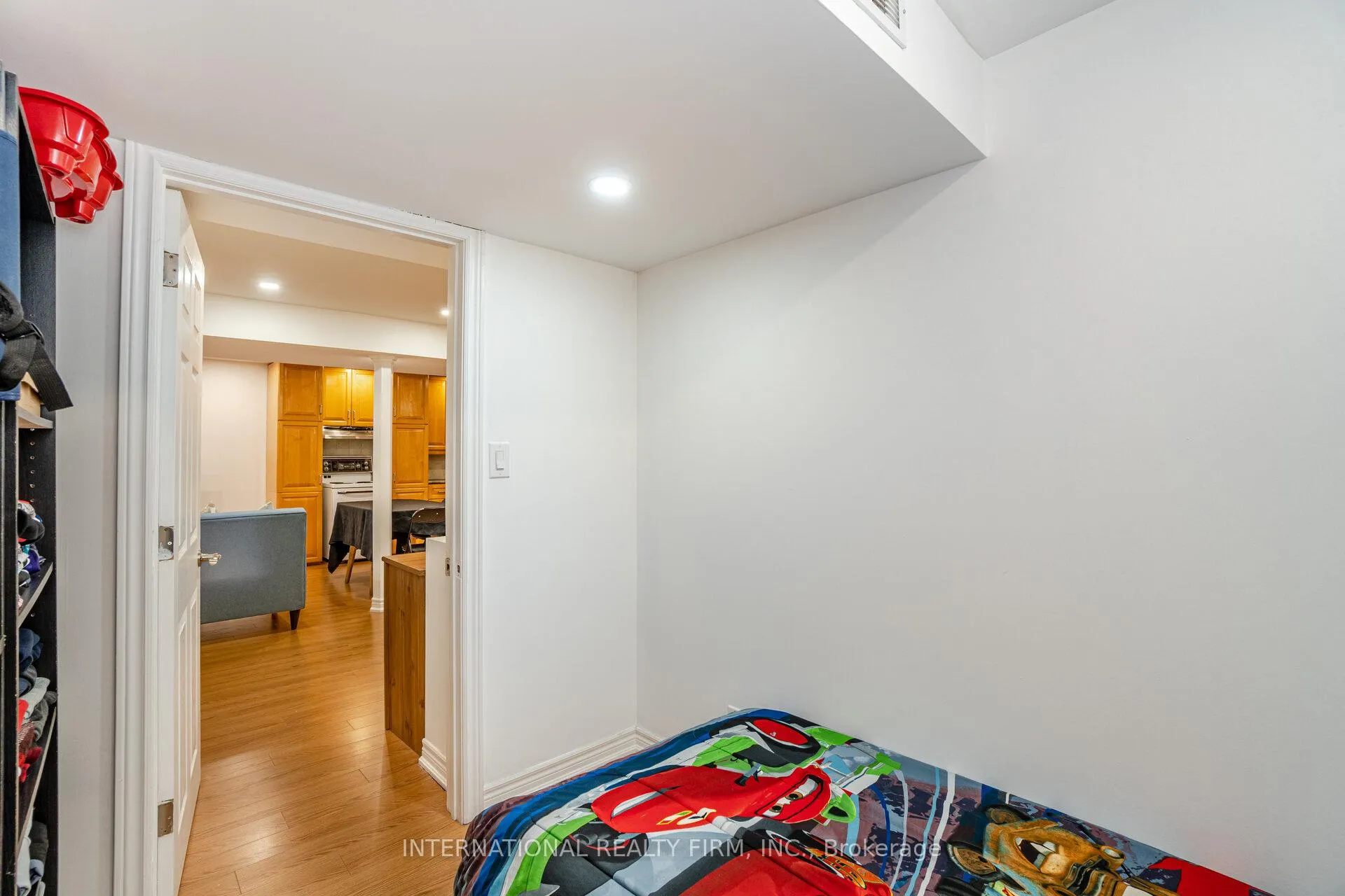 Photo 39 of 67 Rosanna Crescent, Vaughan, Maple — HOMEH