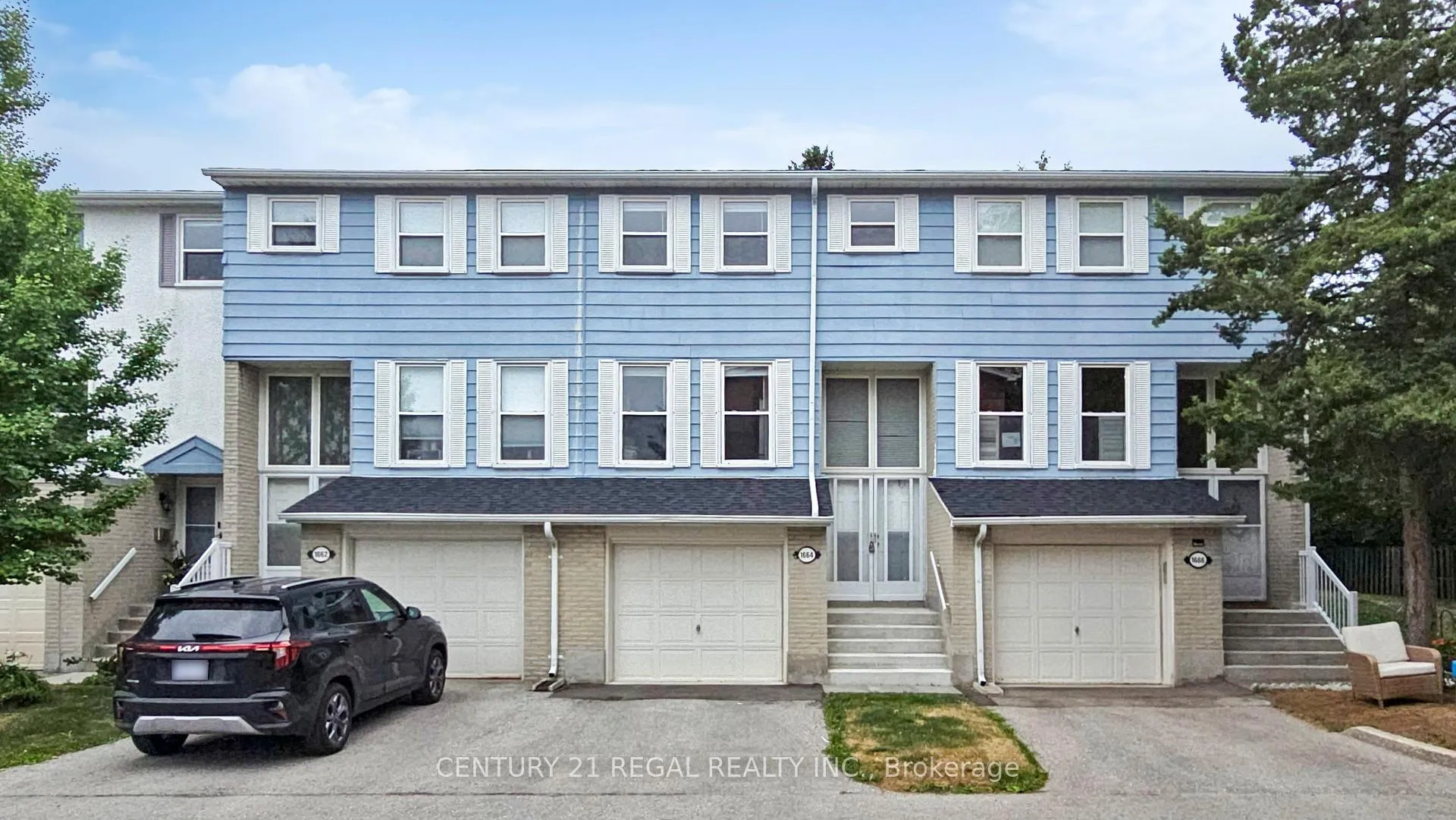 Photo 2 of 1664 John Street, Markham, Bayview Fairway-Bayview Country Club Estates — HOMEH