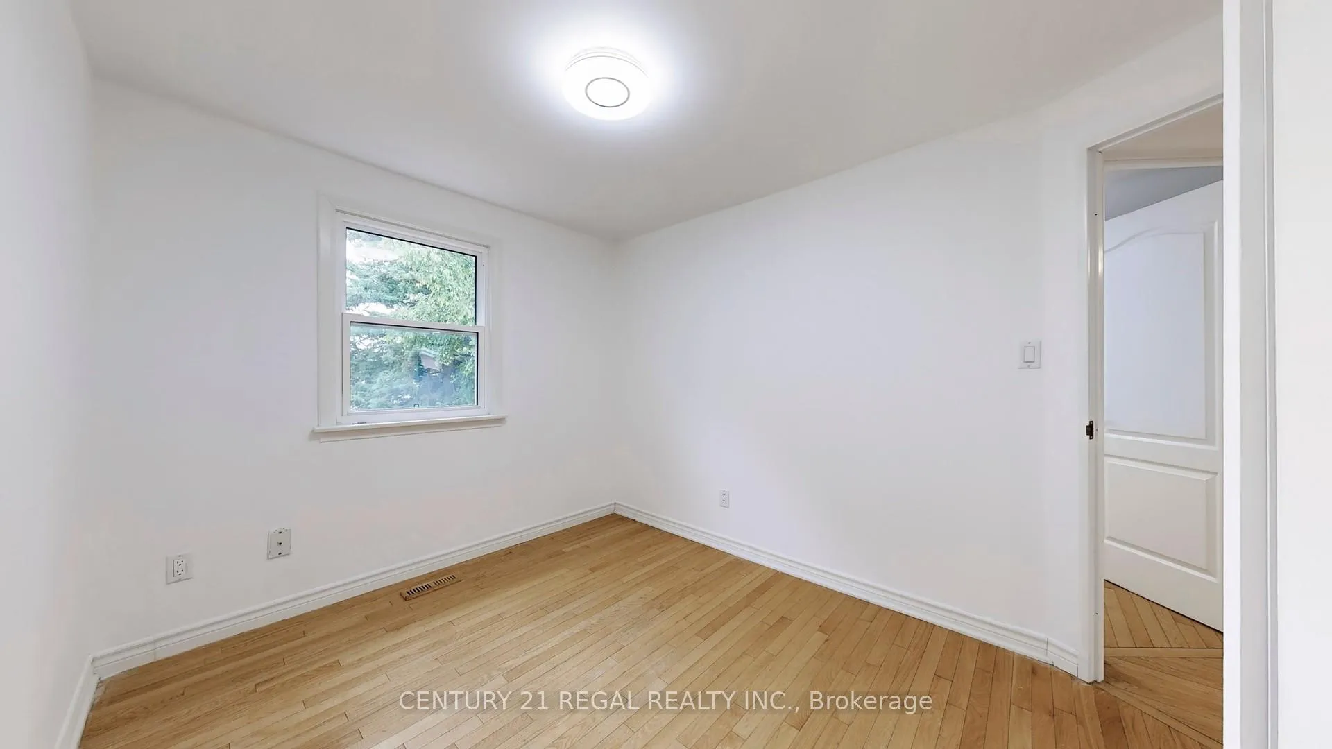 Photo 33 of 1664 John Street, Markham, Bayview Fairway-Bayview Country Club Estates — HOMEH