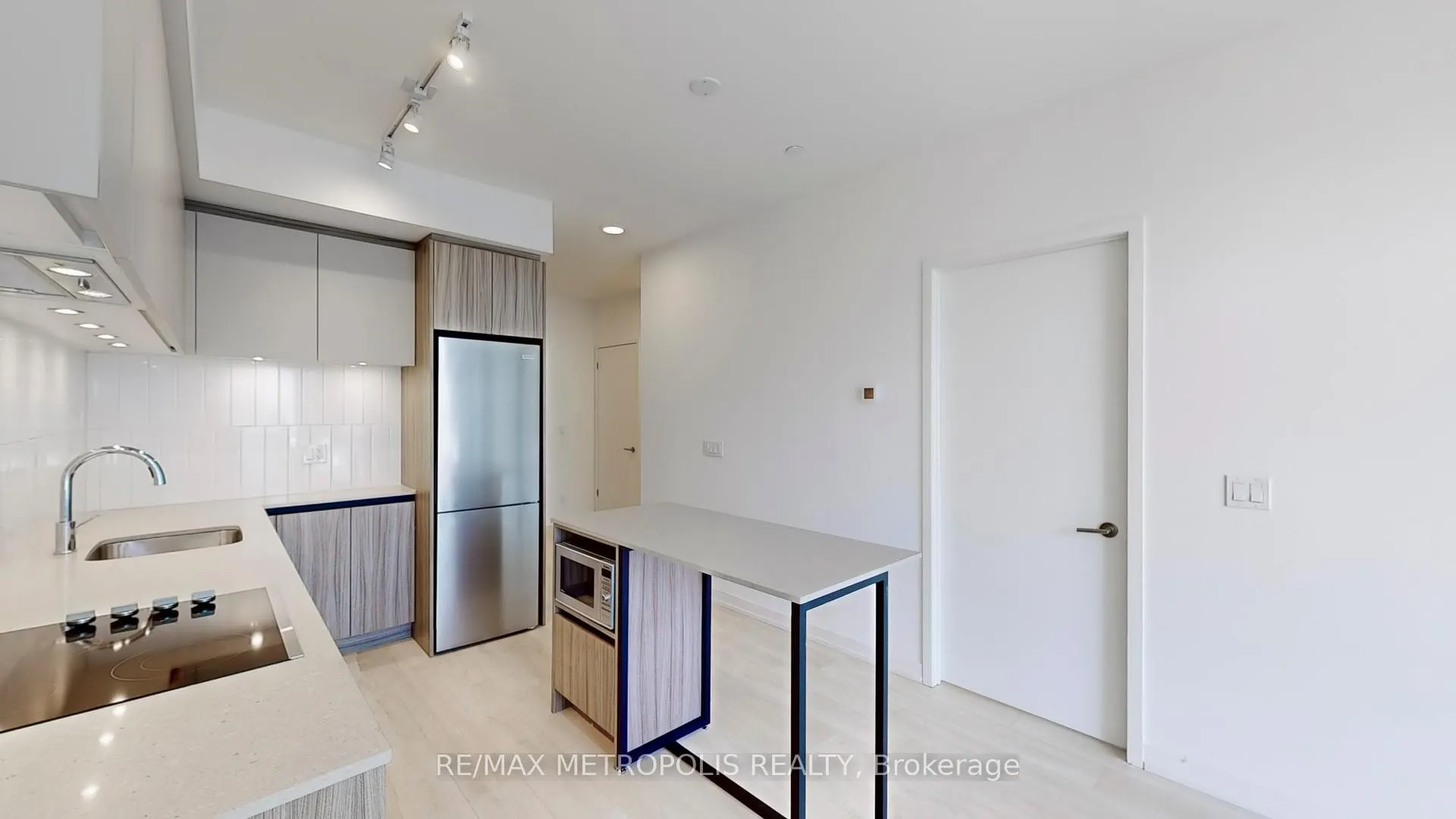 Photo 6 of Unit 610, 8 Beverley Glen Boulevard, Vaughan, Beverley Glen — HOMEH