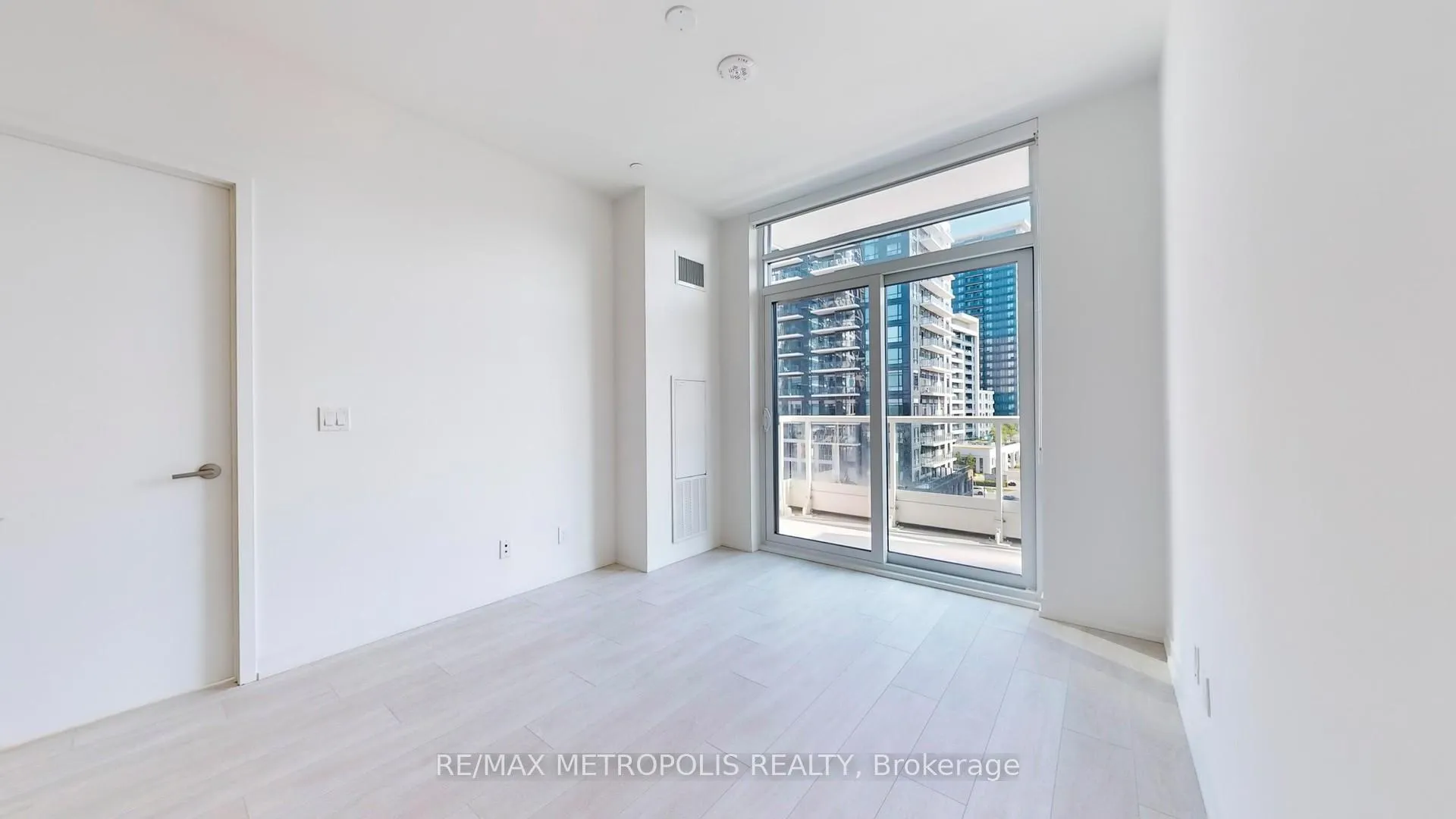 Photo 7 of Unit 610, 8 Beverley Glen Boulevard, Vaughan, Beverley Glen — HOMEH