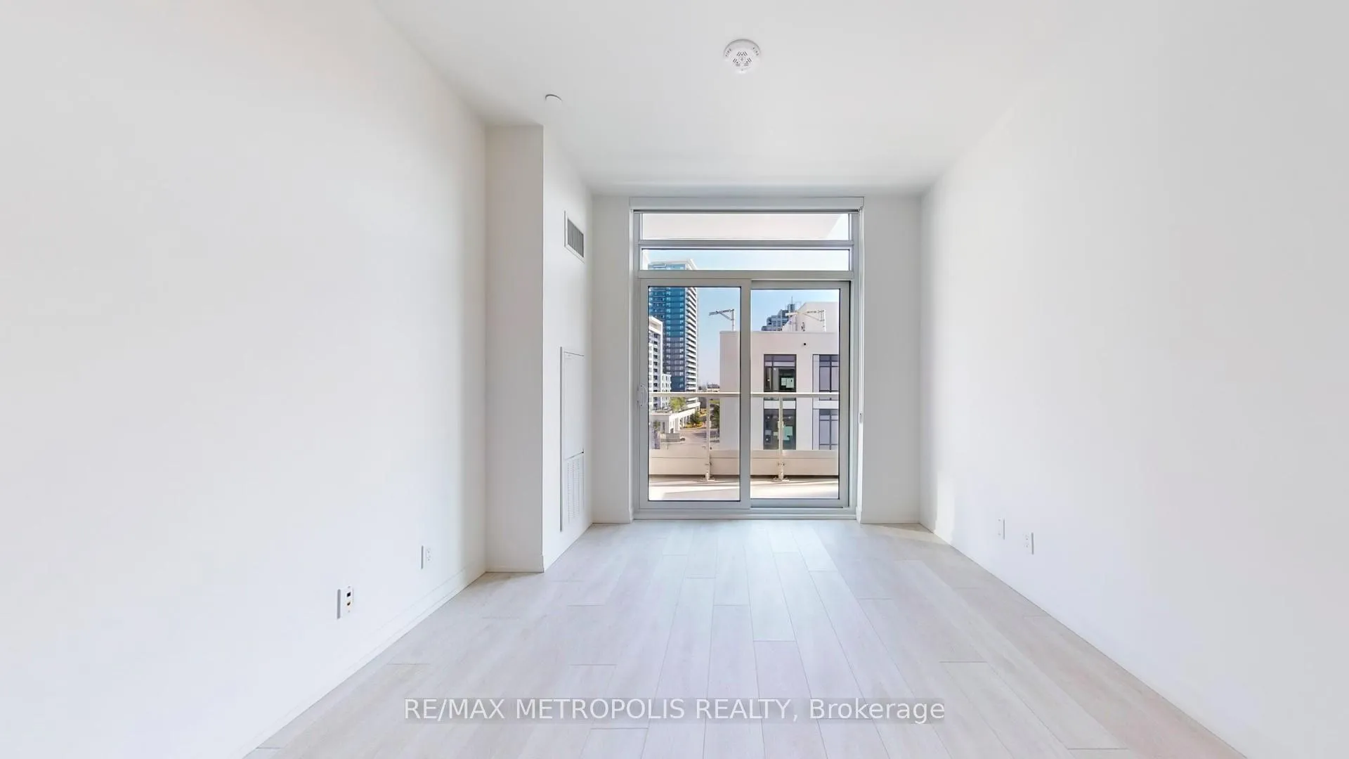 Photo 8 of Unit 610, 8 Beverley Glen Boulevard, Vaughan, Beverley Glen — HOMEH