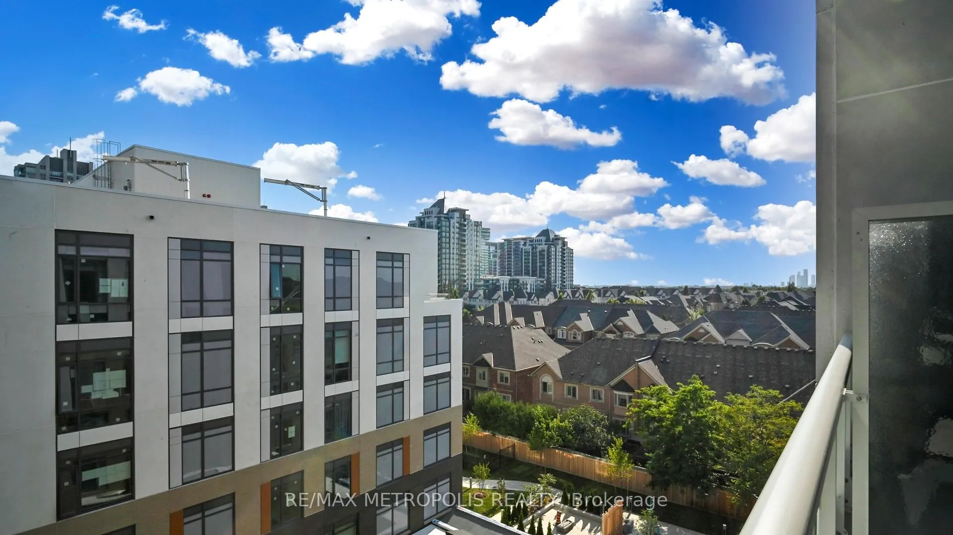 Photo 24 of Unit 610, 8 Beverley Glen Boulevard, Vaughan, Beverley Glen — HOMEH