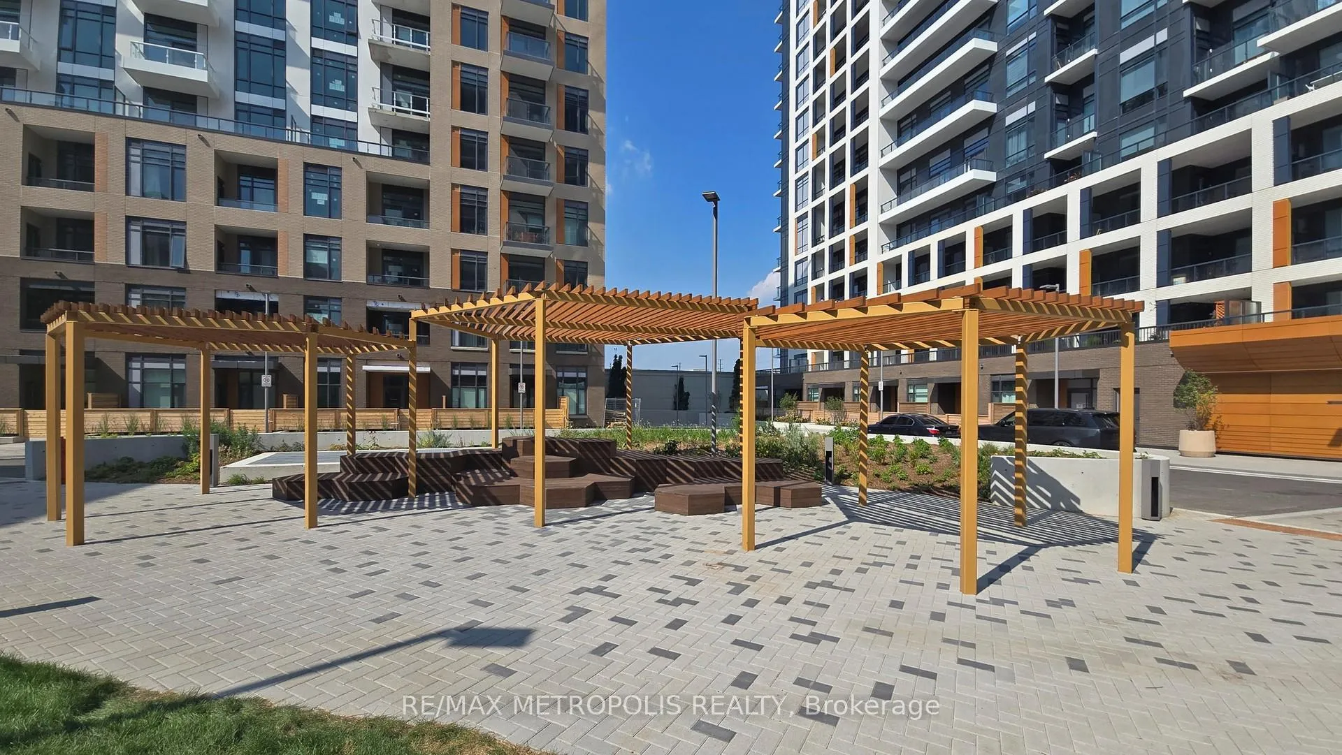 Photo 26 of Unit 610, 8 Beverley Glen Boulevard, Vaughan, Beverley Glen — HOMEH