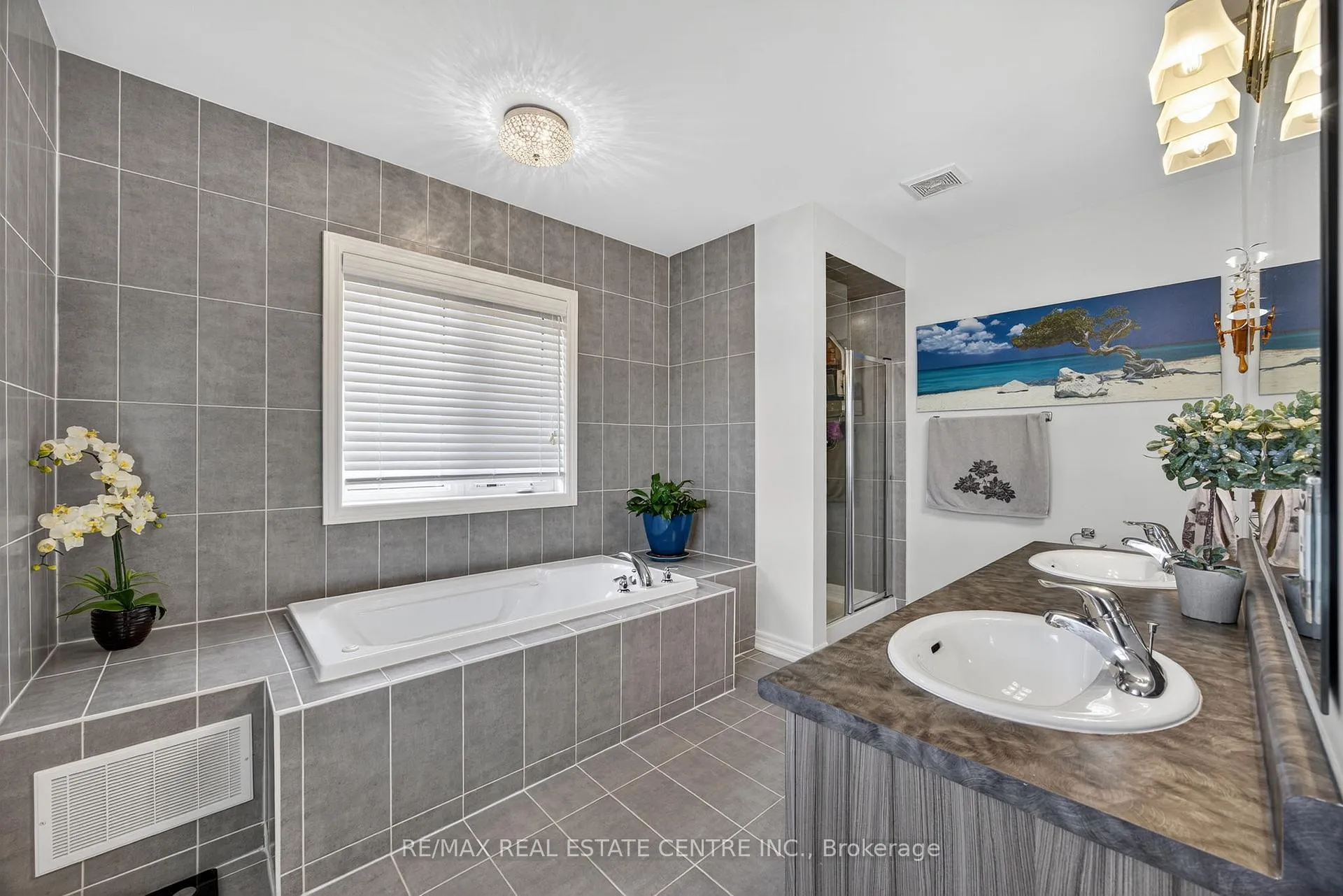 Photo 17 of 11 Fieldstone Lane Avenue, Caledon, Rural Caledon — HOMEH
