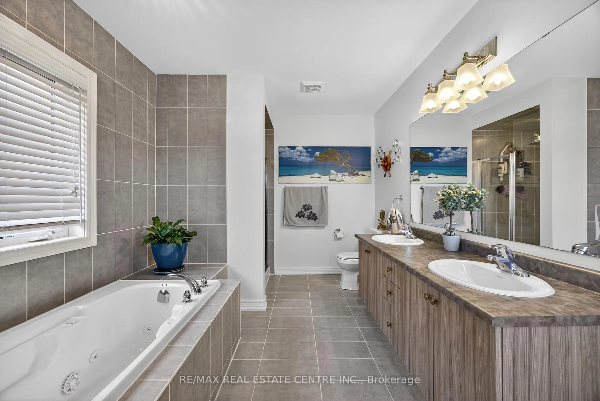 Photo 18 of 11 Fieldstone Lane Avenue, Caledon, Rural Caledon — HOMEH