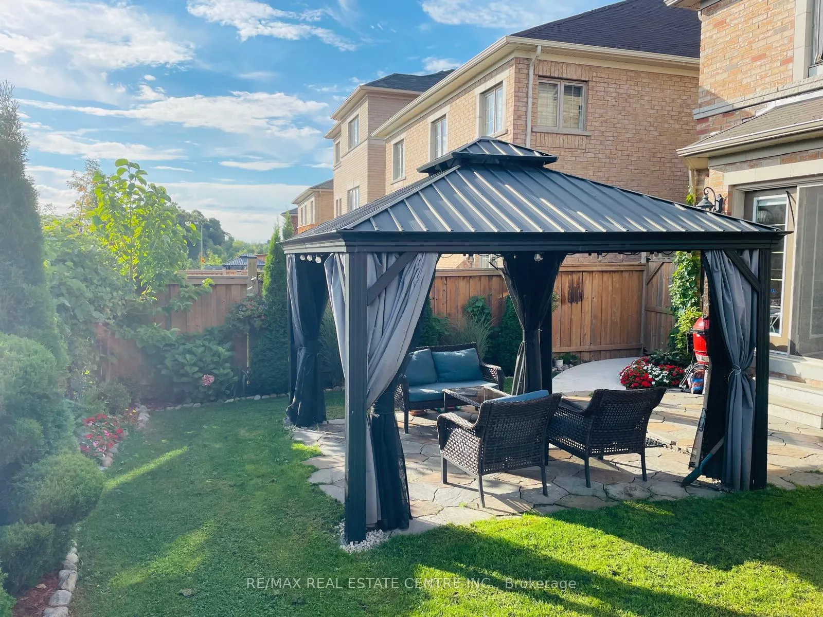 Photo 29 of 11 Fieldstone Lane Avenue, Caledon, Rural Caledon — HOMEH