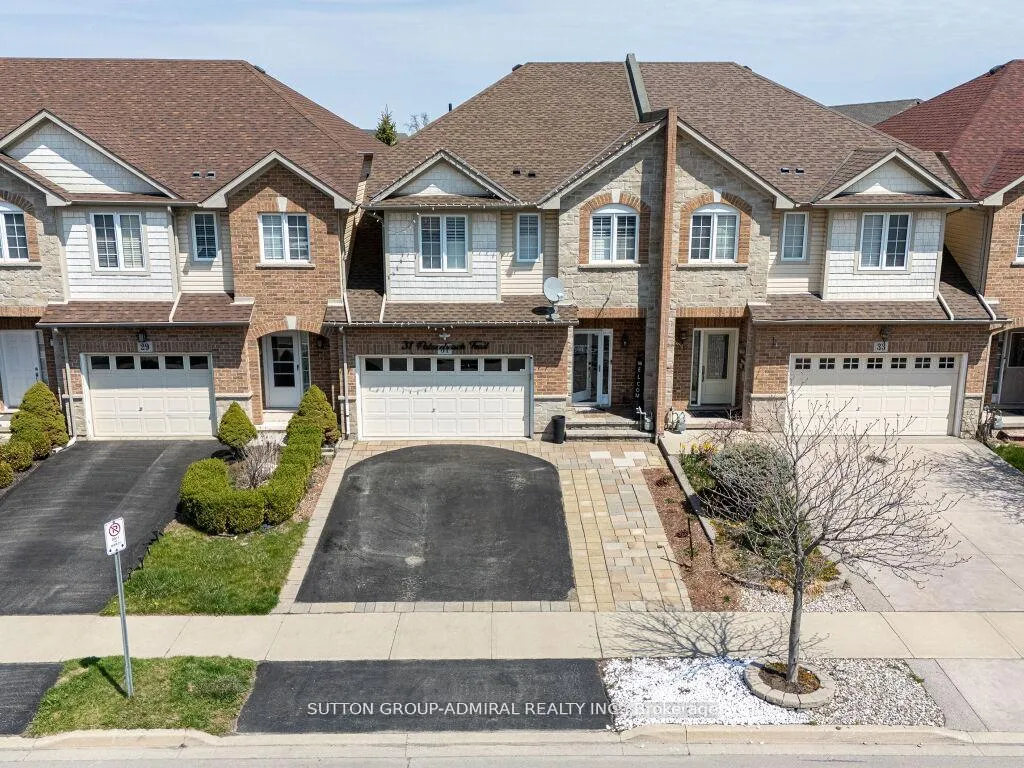 Photo 37 of 31 Palacebeach Trail, Hamilton, Stoney Creek — HOMEH