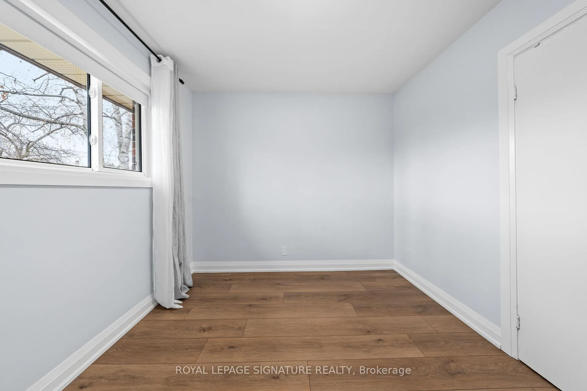 Photo 9 of 480 Browning Street, Oshawa, Donevan — HOMEH