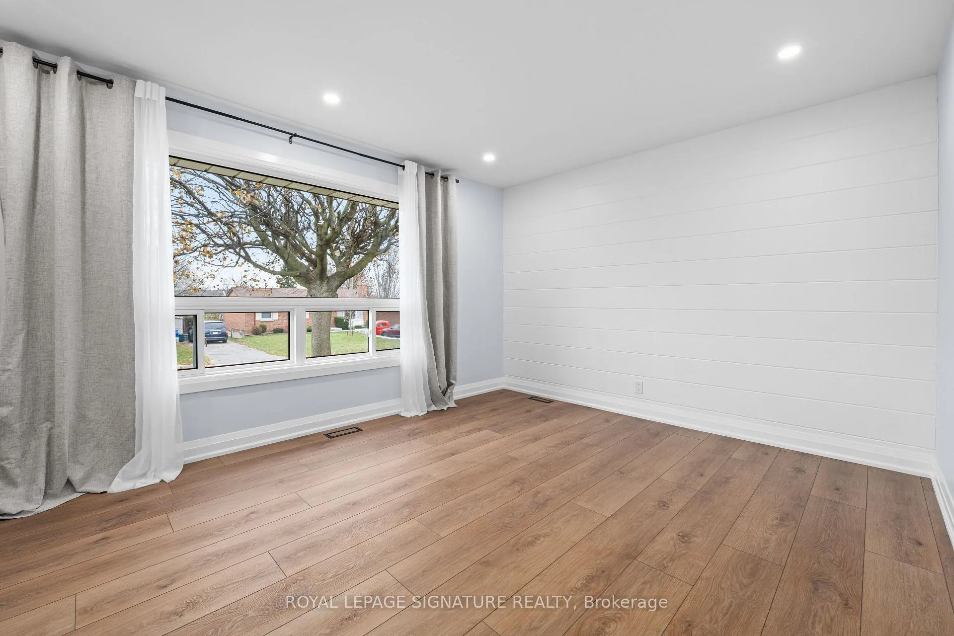 Photo 17 of 480 Browning Street, Oshawa, Donevan — HOMEH