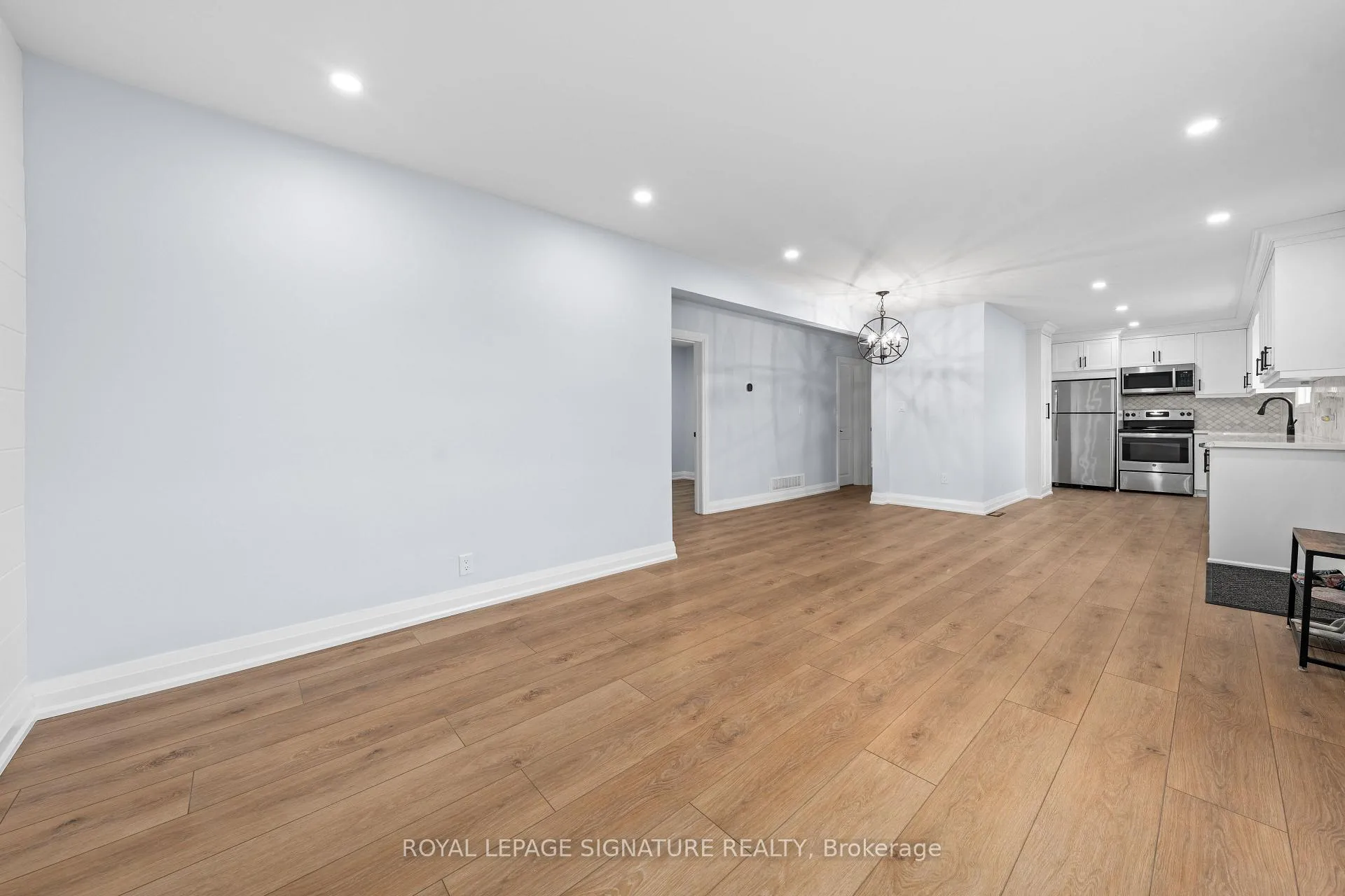 Photo 19 of 480 Browning Street, Oshawa, Donevan — HOMEH