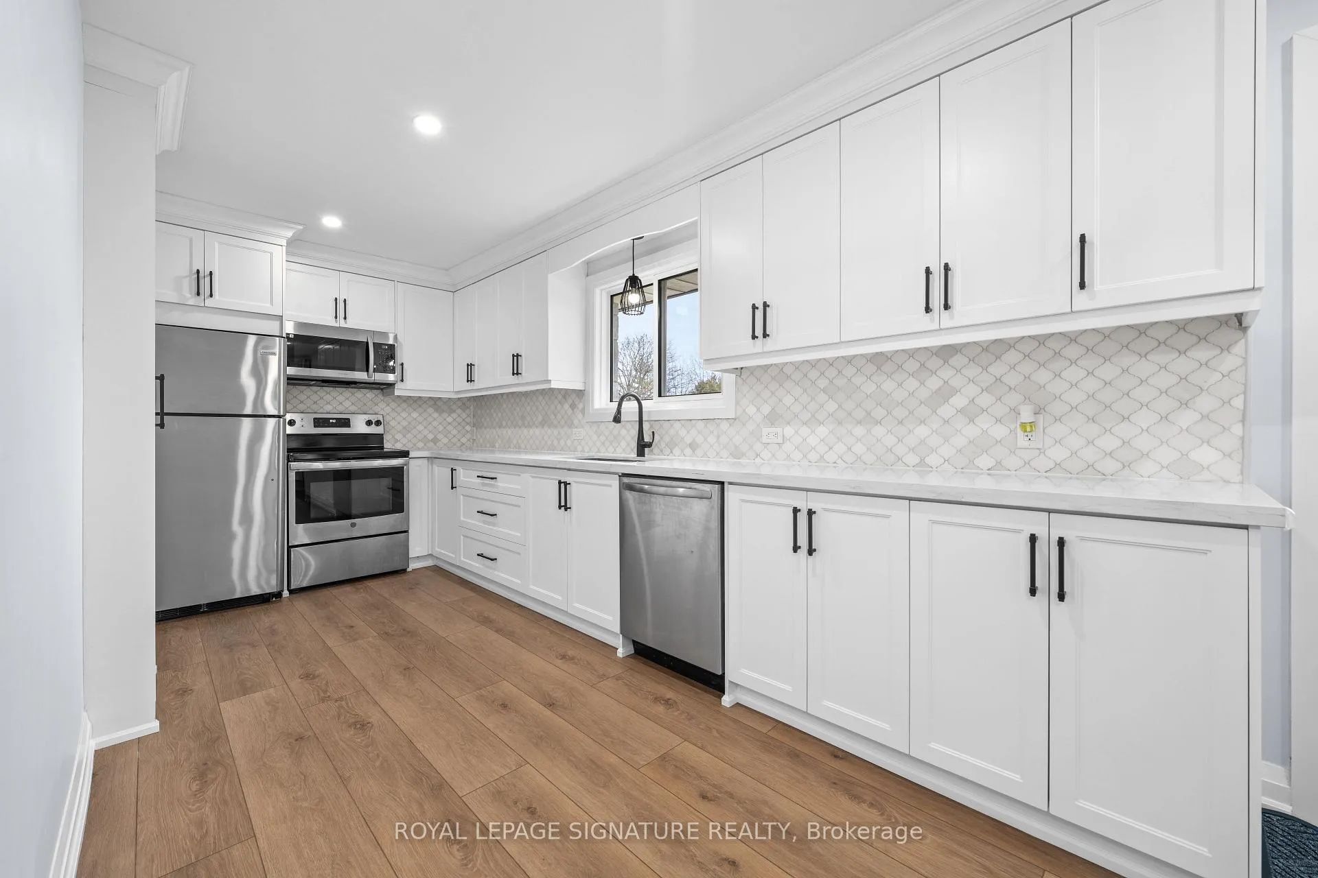 Photo 20 of 480 Browning Street, Oshawa, Donevan — HOMEH