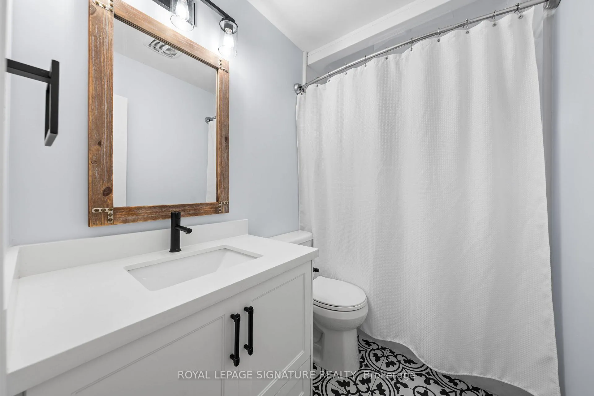 Photo 25 of 480 Browning Street, Oshawa, Donevan — HOMEH
