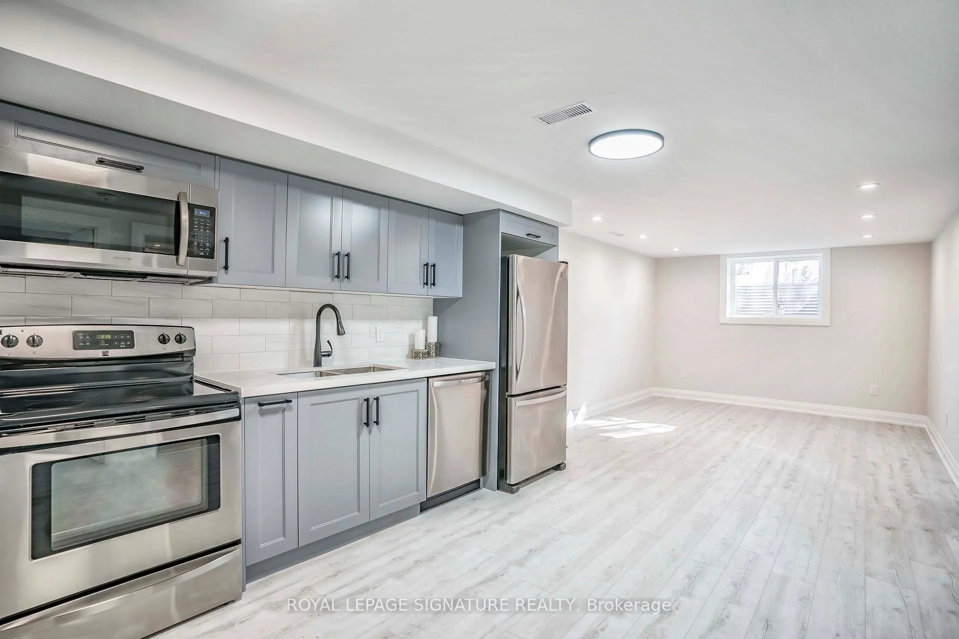 Photo 31 of 480 Browning Street, Oshawa, Donevan — HOMEH