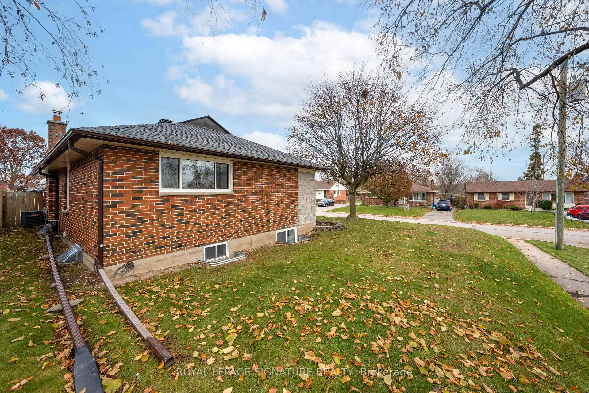 Photo 49 of 480 Browning Street, Oshawa, Donevan — HOMEH