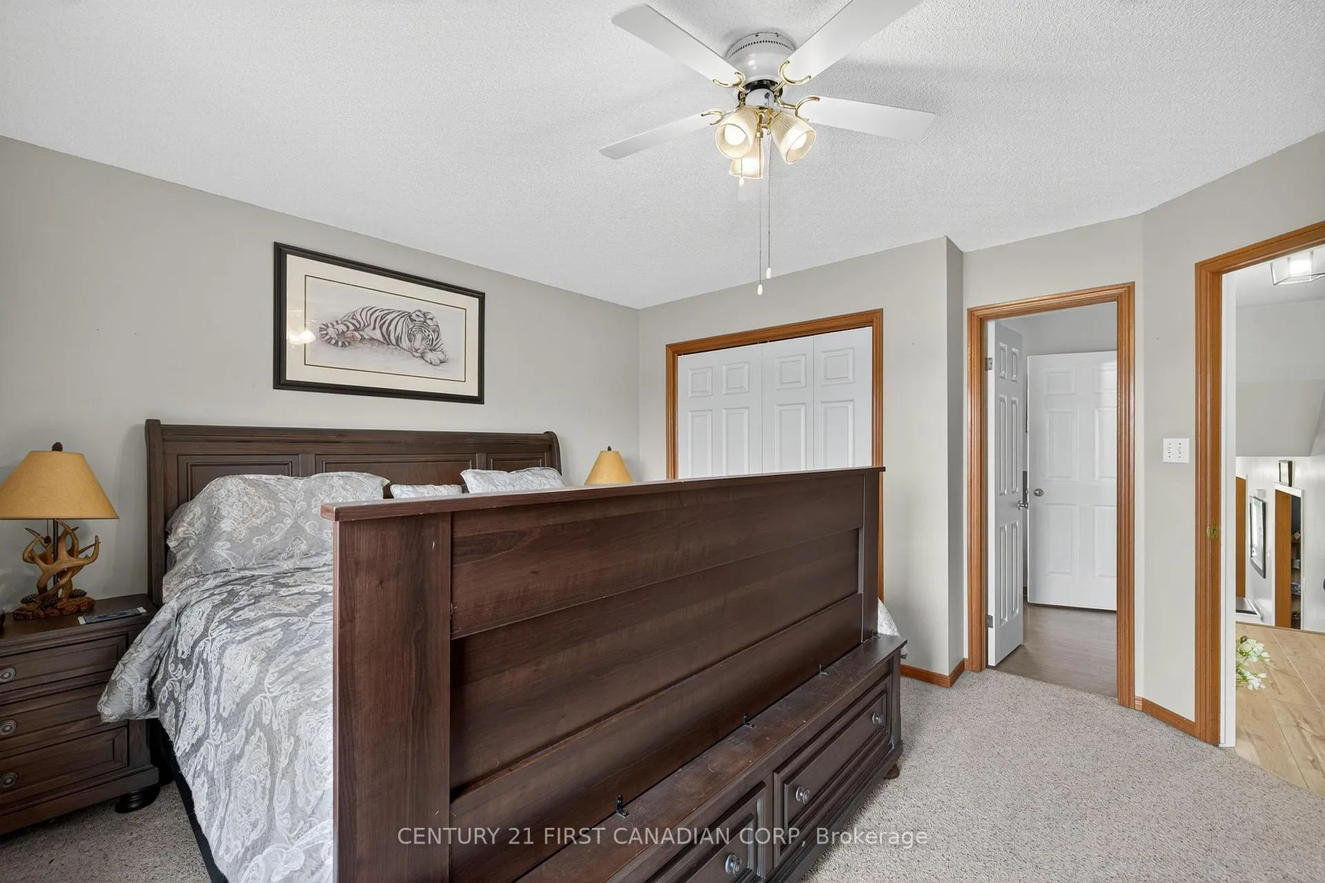 Photo 16 of 19 Hemlock Boulevard, Strathroy-Caradoc, SE — HOMEH