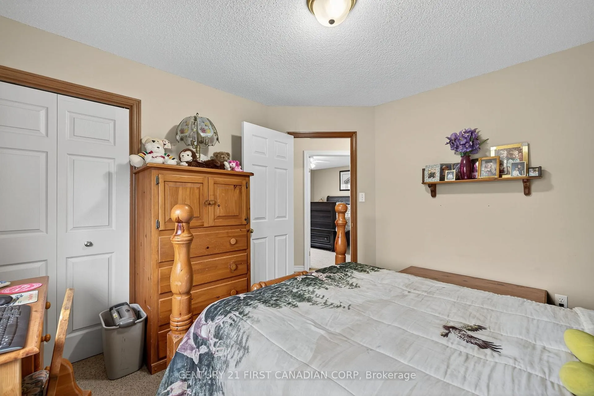 Photo 18 of 19 Hemlock Boulevard, Strathroy-Caradoc, SE — HOMEH