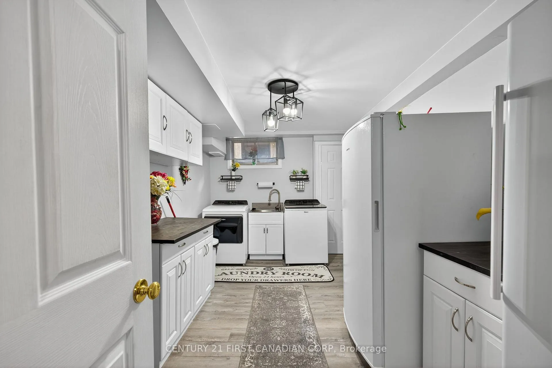 Photo 30 of 19 Hemlock Boulevard, Strathroy-Caradoc, SE — HOMEH