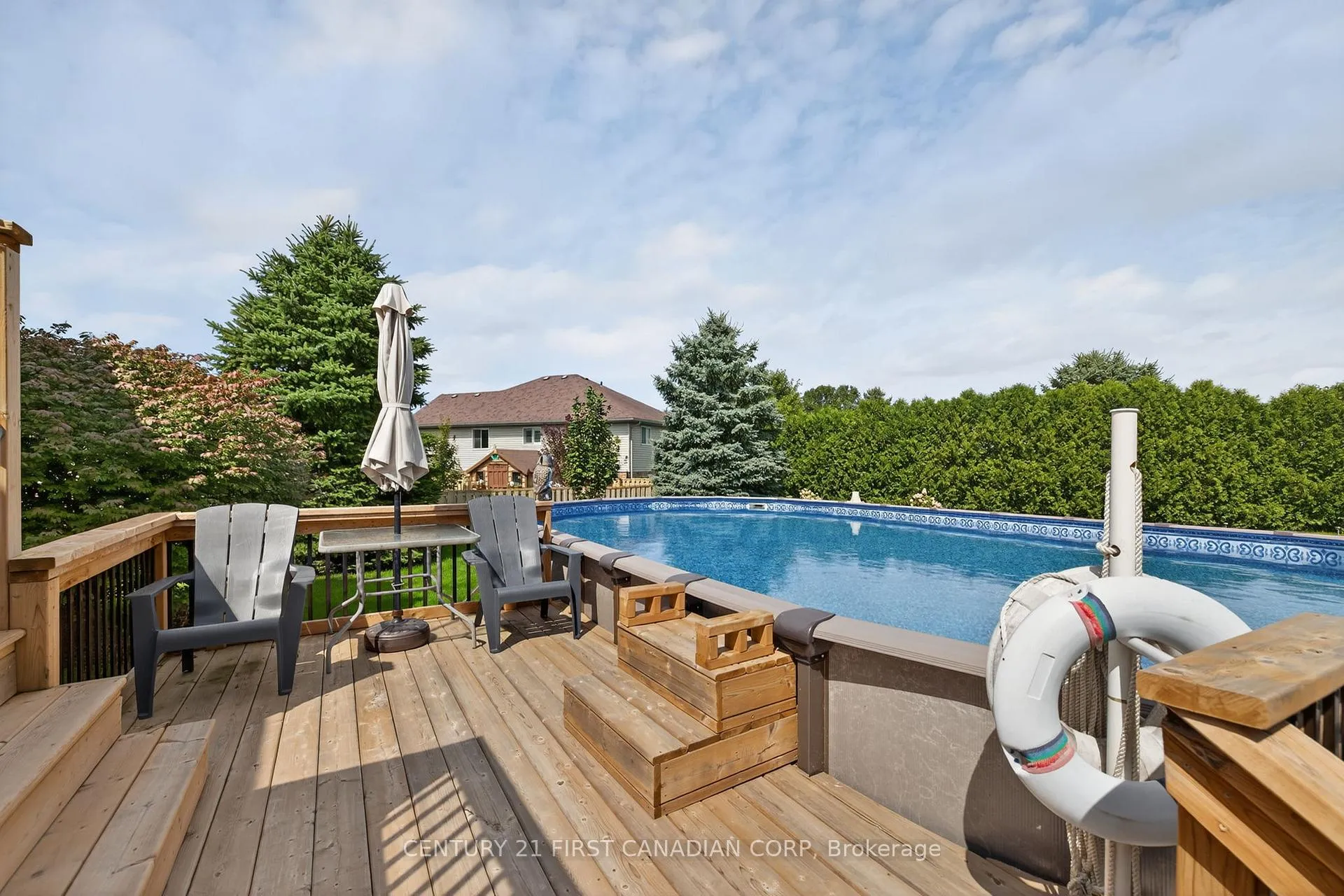 Photo 40 of 19 Hemlock Boulevard, Strathroy-Caradoc, SE — HOMEH