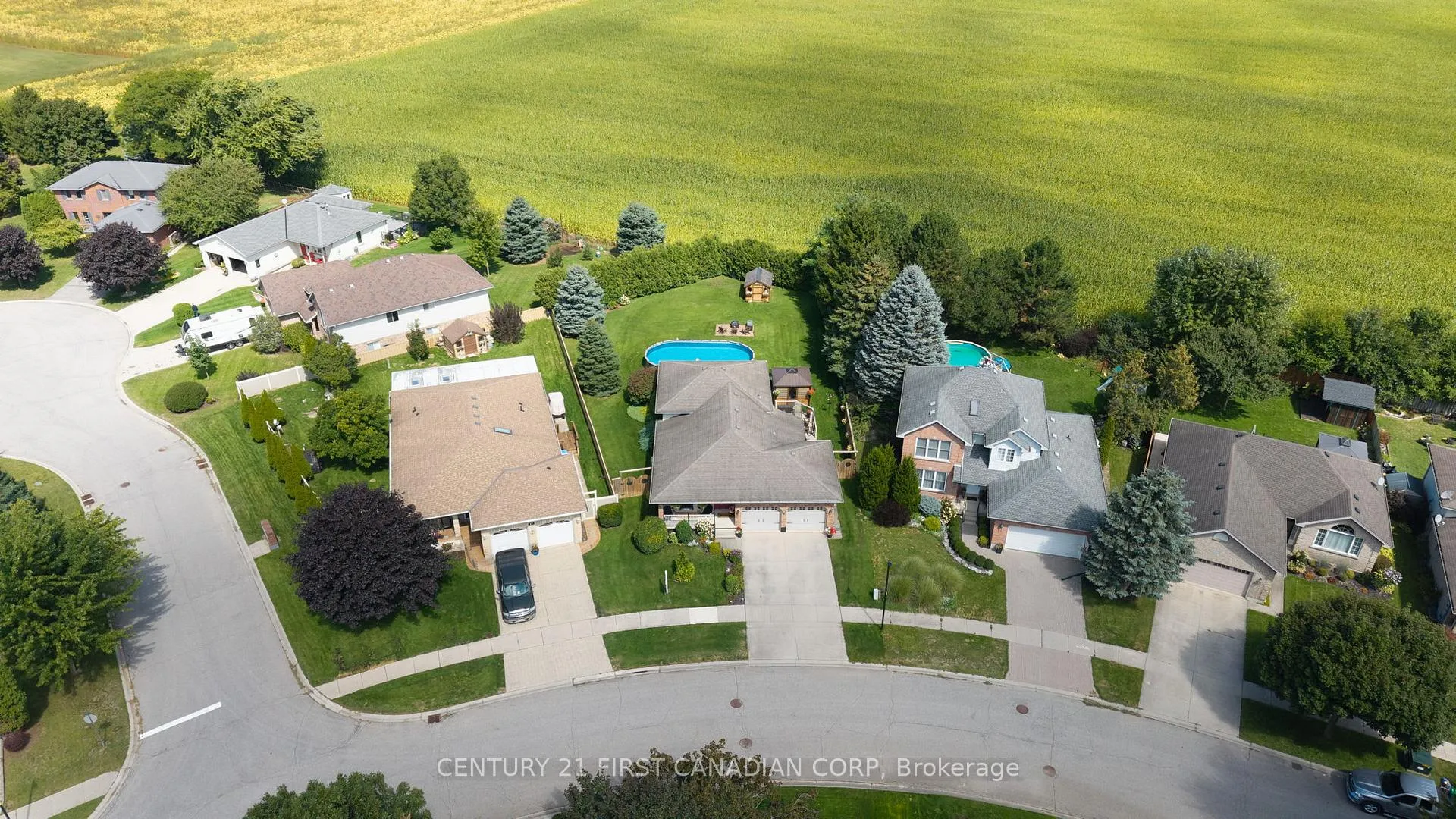 Photo 45 of 19 Hemlock Boulevard, Strathroy-Caradoc, SE — HOMEH