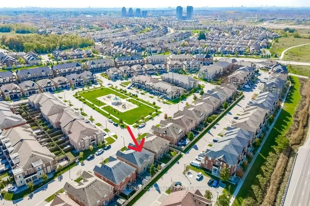 Photo 1 of 137 Fimco Crescent, Markham, Greensborough — HOMEH