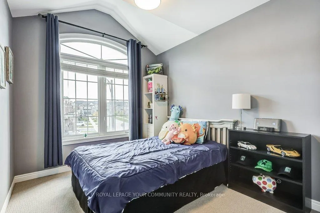 Photo 22 of 137 Fimco Crescent, Markham, Greensborough — HOMEH