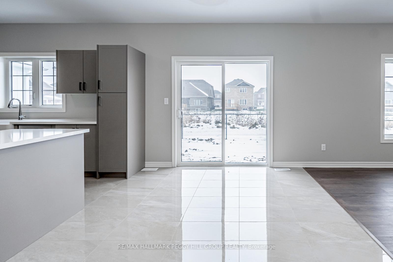 Photo 8 of 240 Springfield Crescent, Clearview, Stayner — HOMEH