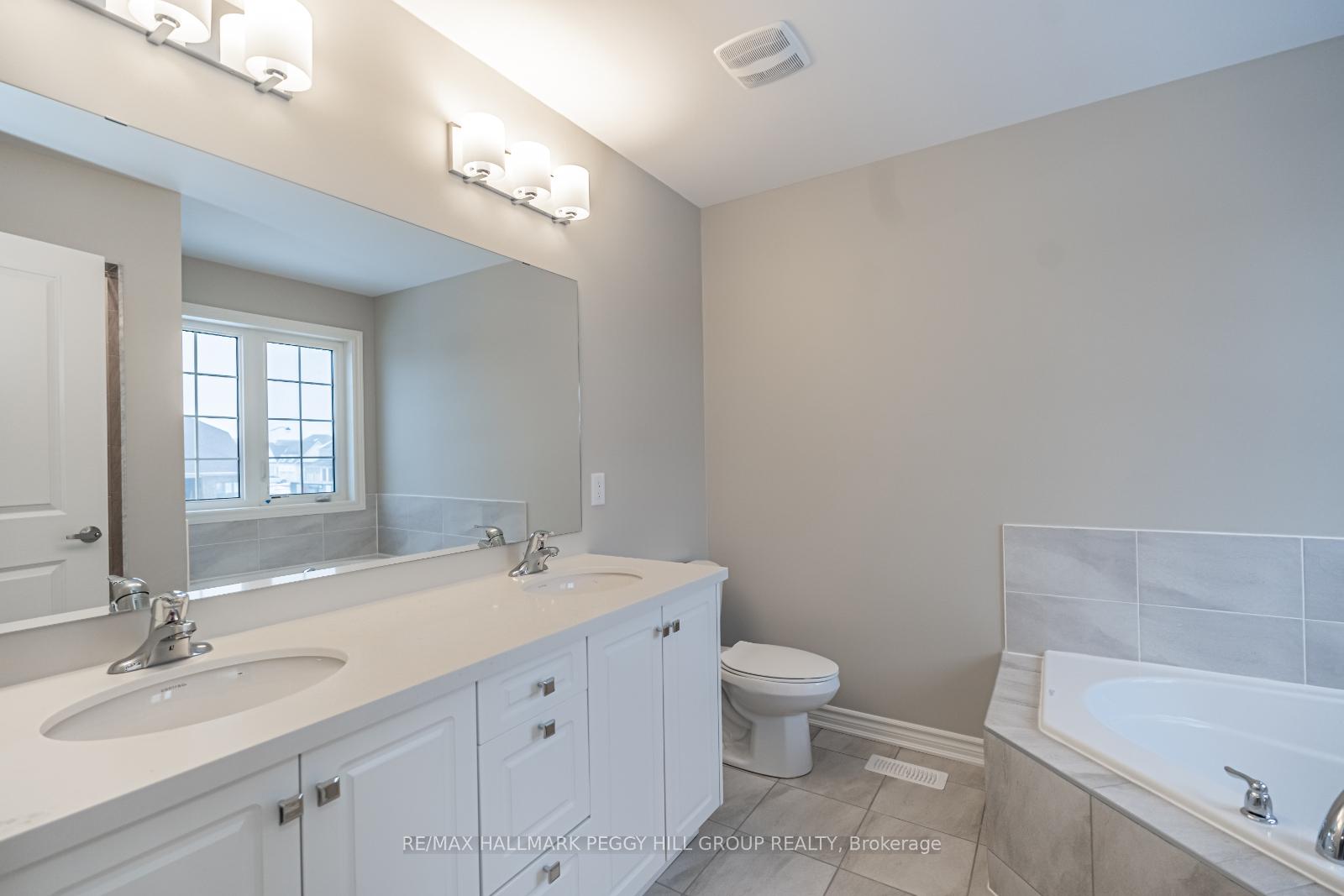 Photo 11 of 240 Springfield Crescent, Clearview, Stayner — HOMEH